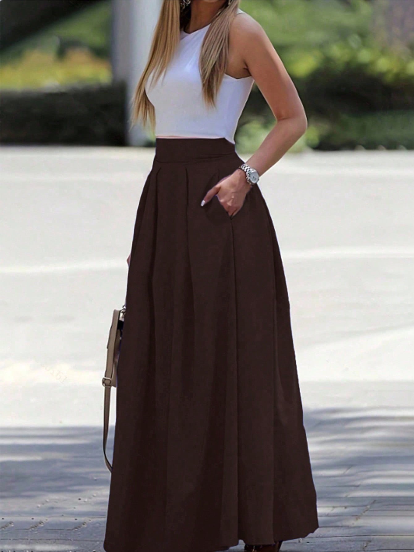 EMERY ROSE Women's A-Line High Waist Maxi Skirt With Pockets,Solid Brown Pleated Flowy Long Skirts,Shades Of Brown,Winter,Casual,Elegant,Office