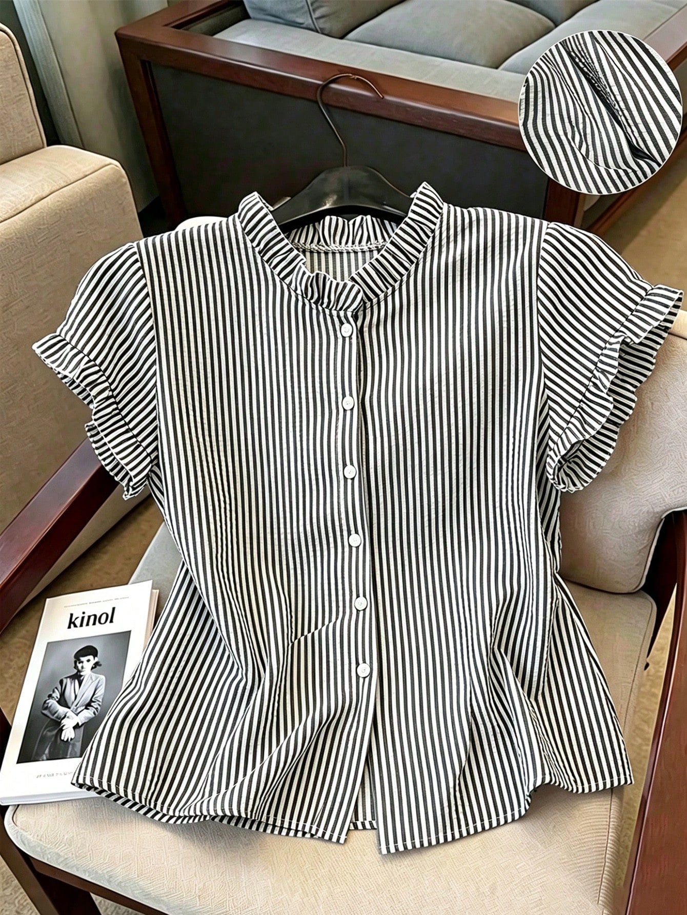 Franclia Women's Stand Collar Short Sleeve Striped Front Button Casual Summer Blouse