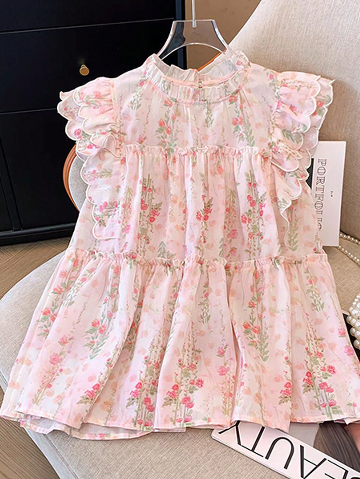 GlowEve Women's Ditsy Floral Ruffle Collar Loose Cute Blouse