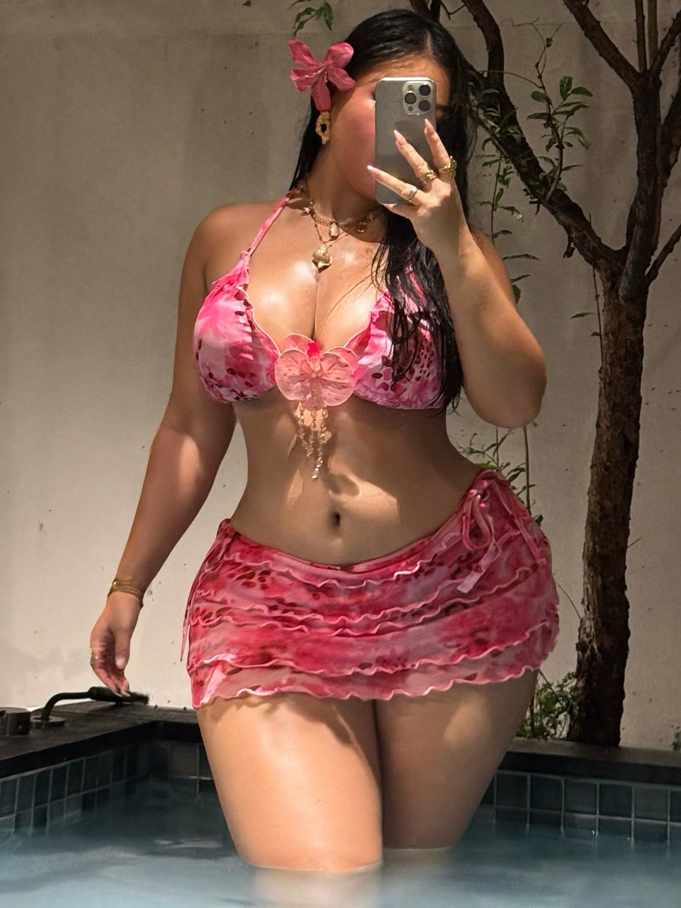 Swim SXY 2026 New Women's Plus Size Summer Fashion Bikini Set Set, Halter Neck Tie Triangle Top With 3D Floral Decor, Mesh Skirt, Fashion Print Casual Sexy Beach Party Vacation 3-Piece Bikini