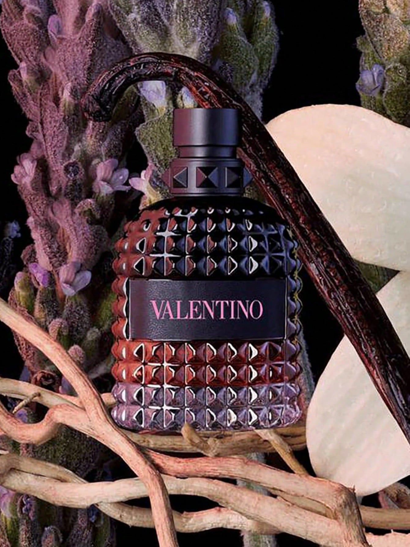 Valentino Born In Roma Fragrance Collection – Two Options Available (100ml/3.4 Fl. Oz.): Donna (Floral Oriental For Women) Or Uomo Intense (Amber Fougère For Men). Inspired By Rome, Long-Lasting Scent
