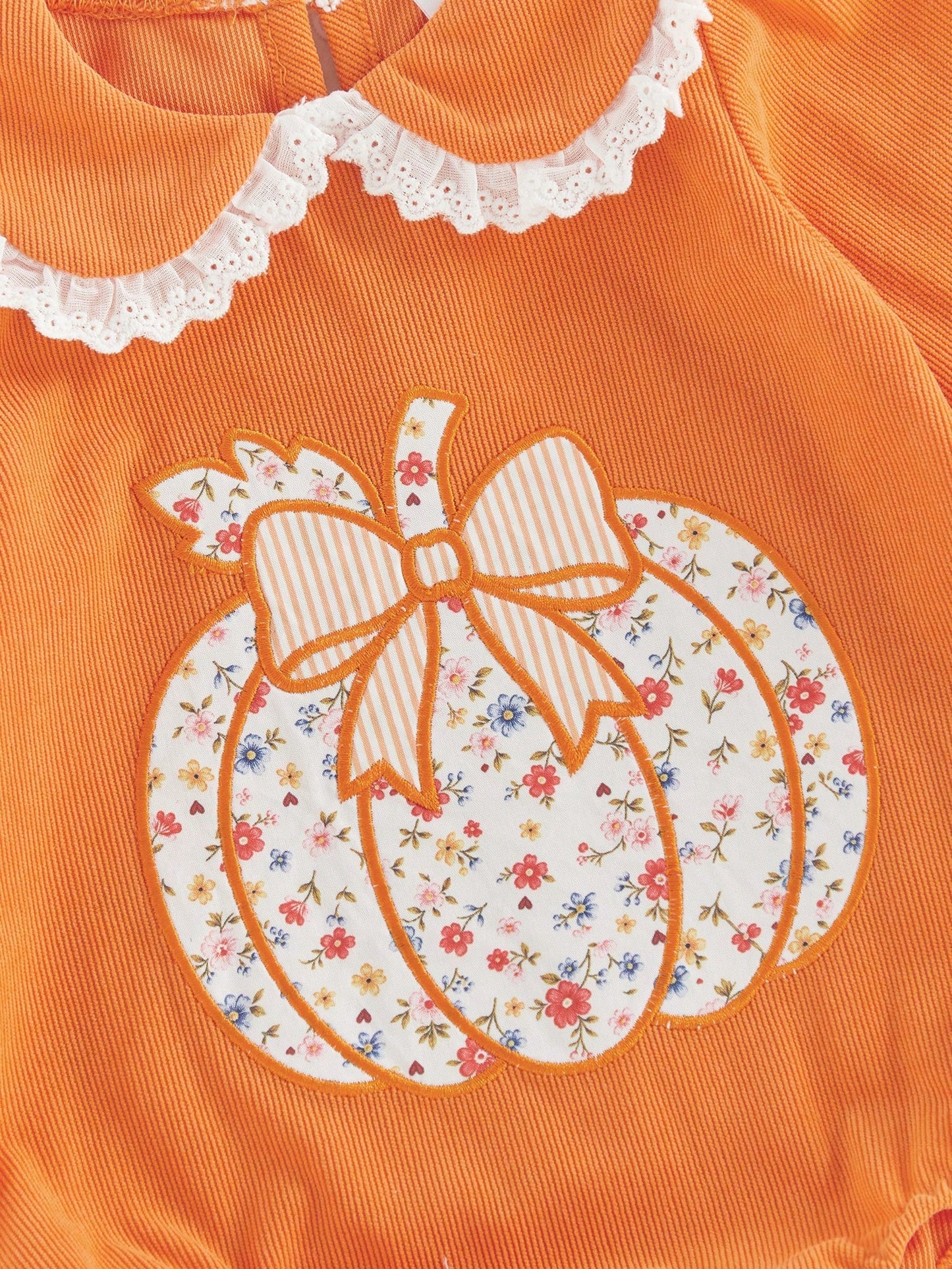 0-18M Newborn Baby Infant Baby Girls Fall Long Sleeve Peter Pan Eyelet Lace Collar Corduroy Bodysuit Floral Pumpkin Bow Patch