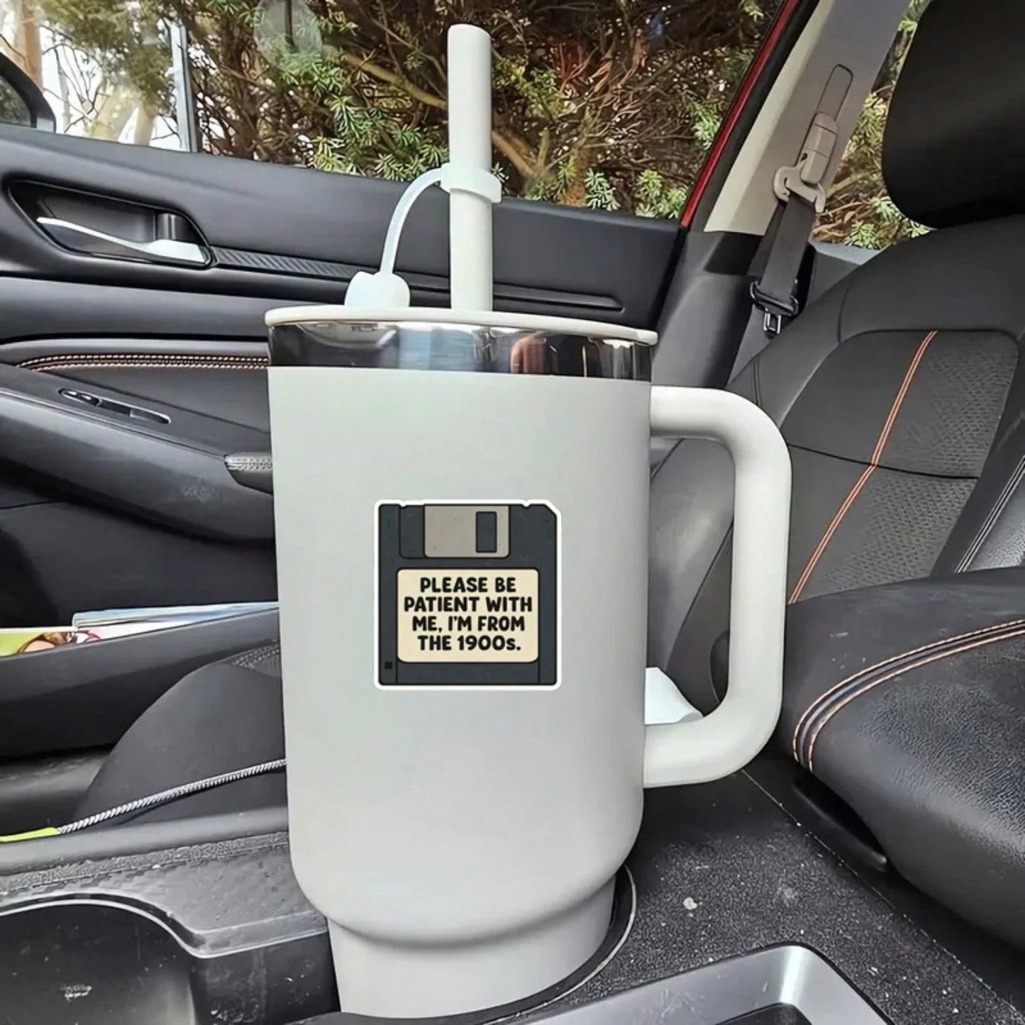 1/2/5pcs "Please Be Patient With Me, I'm From The 1900s" Retro Floppy Disk Sticker, Suitable For Water Bottle, Laptop,Phone Case,Tumbler,Car Window, Plastic, Glass, Metal