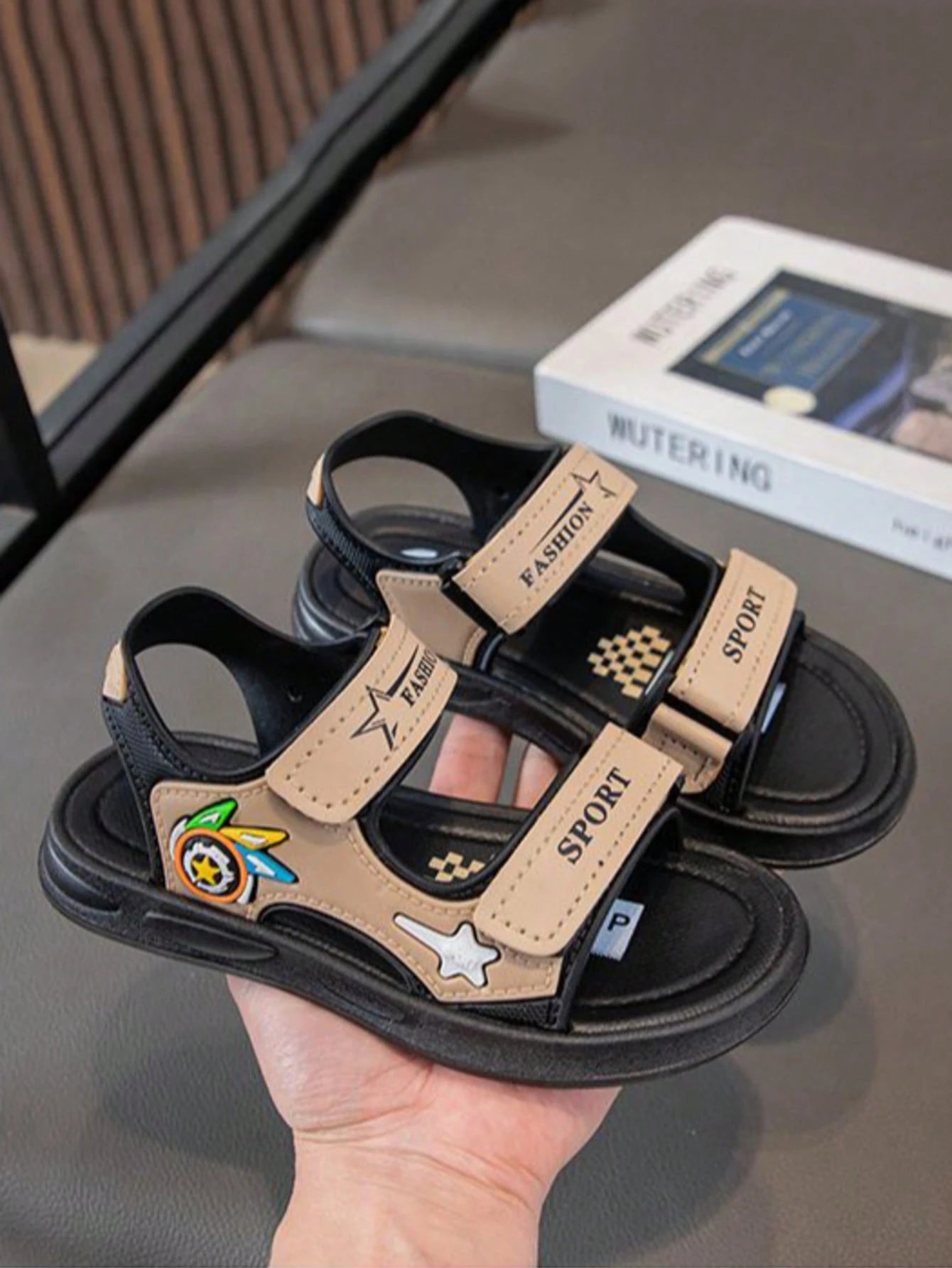 1 Pair 2026 Summer New Beach Sandals For Toddlers And Young Children, Boys And Girls, Soft Sole Casual Versatile Student Fashion Sporty Sandals