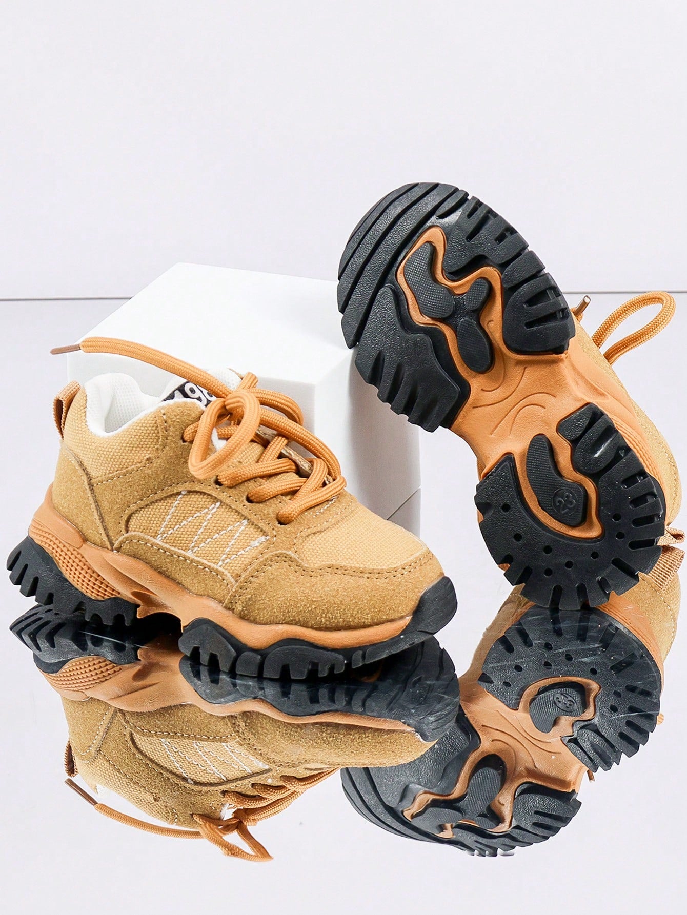 1 Pair Baby Sports Shoes Spring/Autumn Fashion New Children's White Shoes Soft Sole Anti-Slip Boys Casual Sneakers Breathable Shoes Soft Upper Breathable Sports Shoes, Suitable For Boys And Girls- Ca