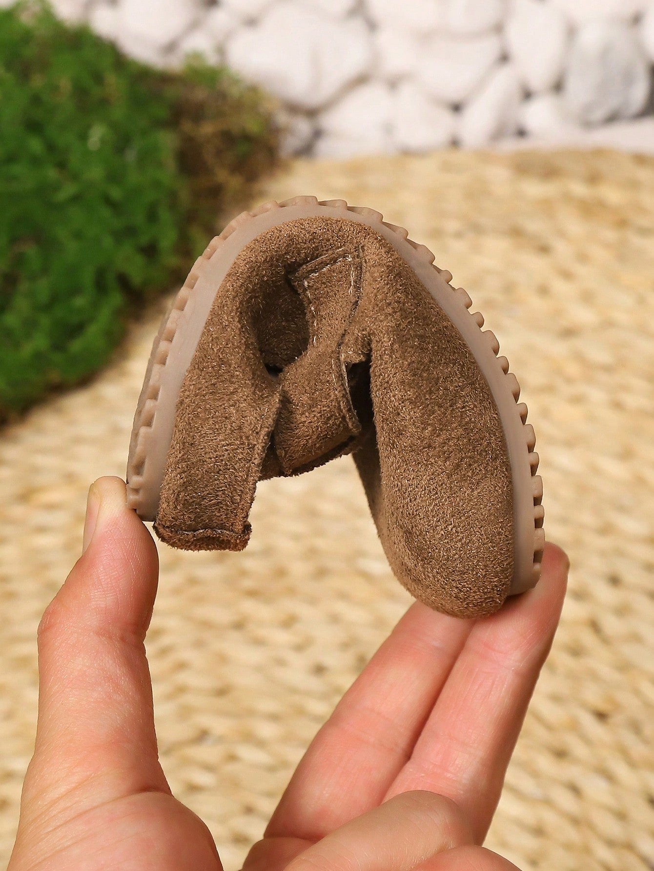 1 Pair Kids Non-Slip Soft Sole Closed Toe Fashion Casual Flat Slippers Suitable For Spring And Summer Outdoor Wear
