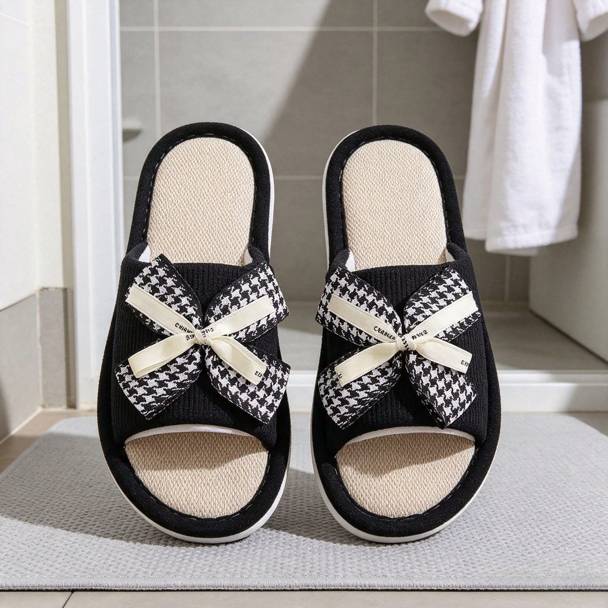 1 Pair Of Small Fragrant Bird Grid Butterfly Bow Linen Slippers For Women, Suitable For Home Use, Bathroom Anti Slip Slippers, Breathable Indoor Cool Slippers, Sweat Absorbing And Breathable, Suitable