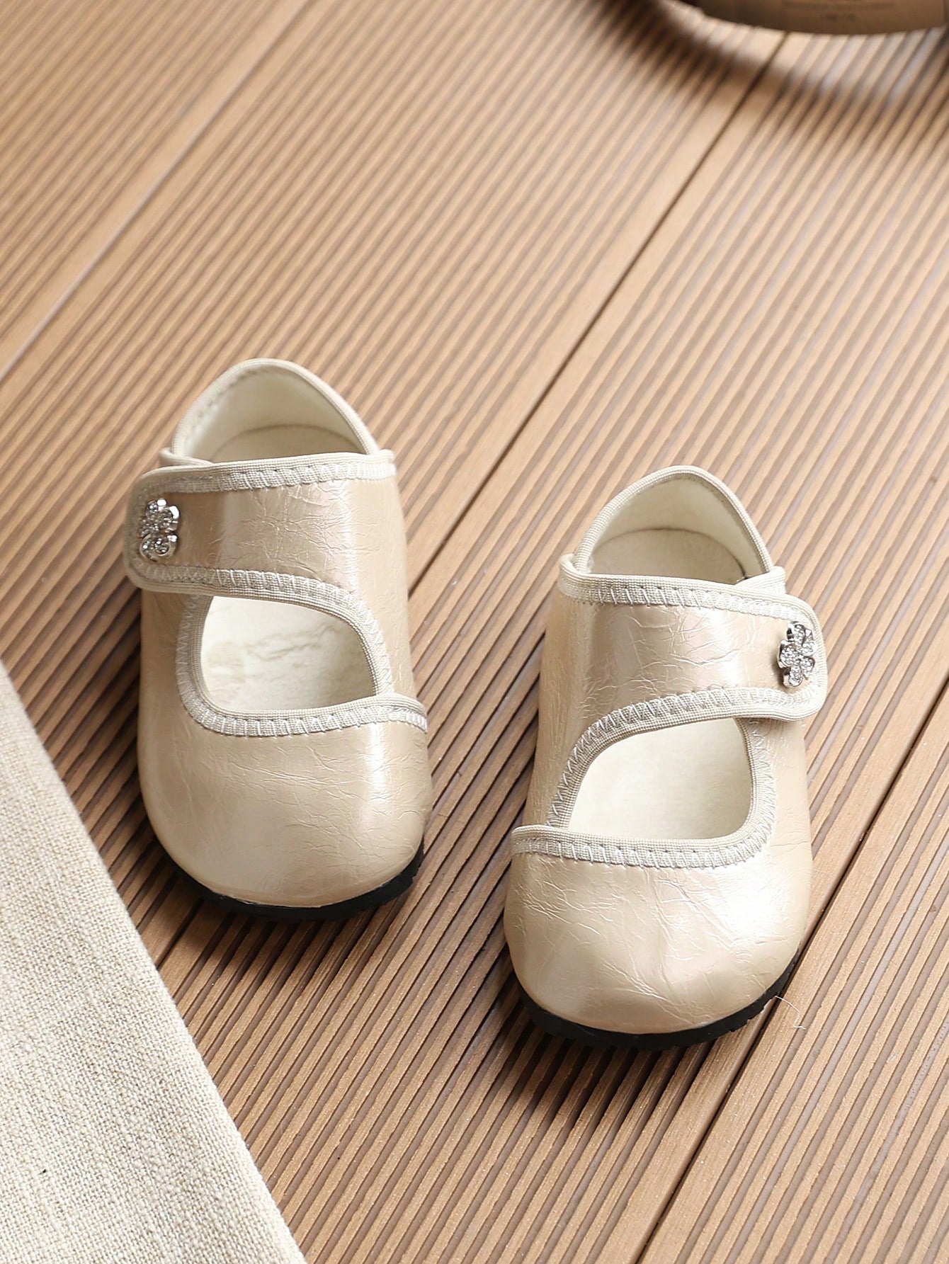 1 Pair Spring/Summer Korean Style Comfortable Soft Sole Indoor Shoes For Kids/Toddlers