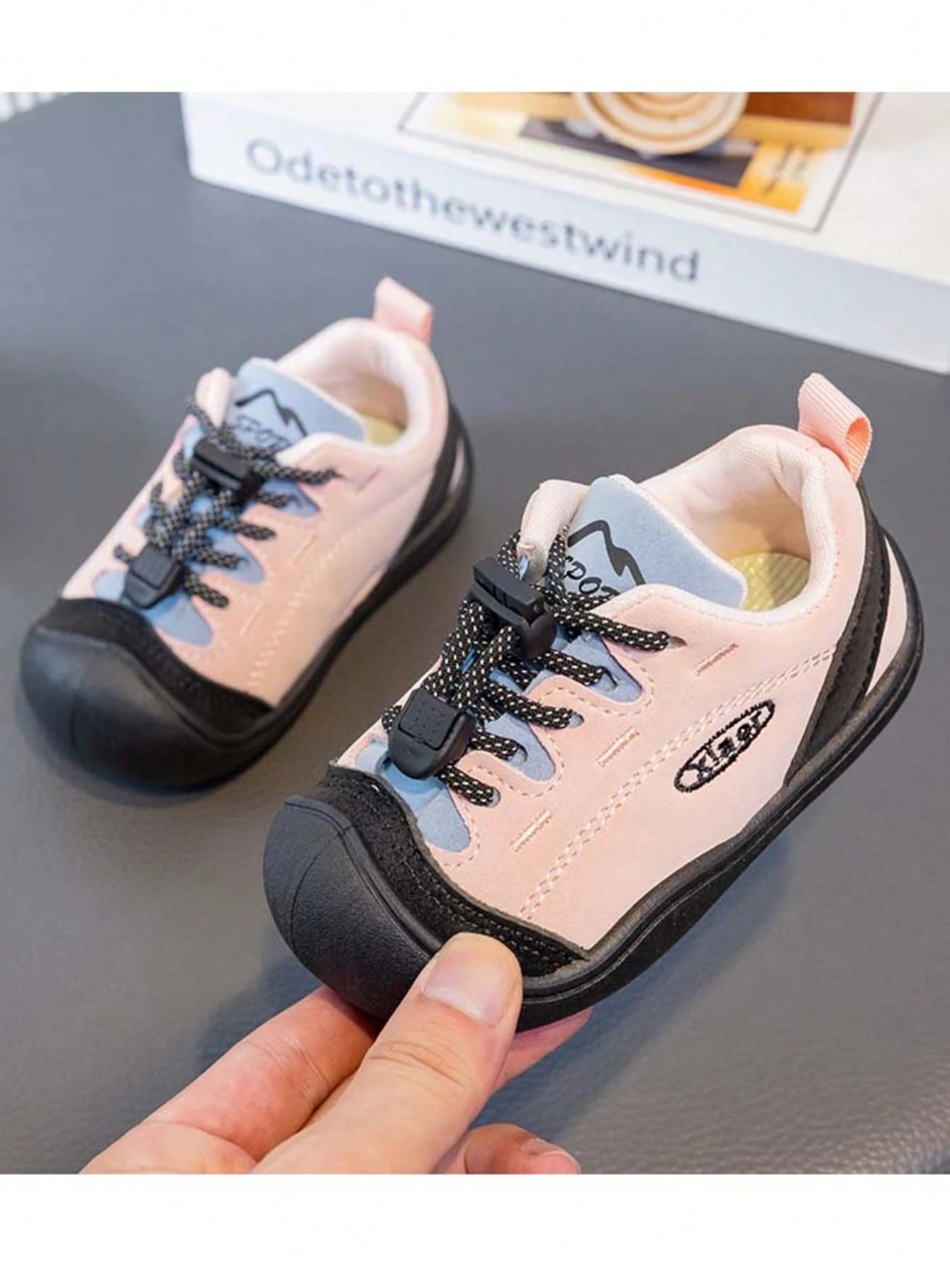 1 Pair Toddler Girls' Slip-On Drawstring Walking Shoes, Anti-Collision Toe, Soft Sole, Non-Slip Casual Sports Shoes