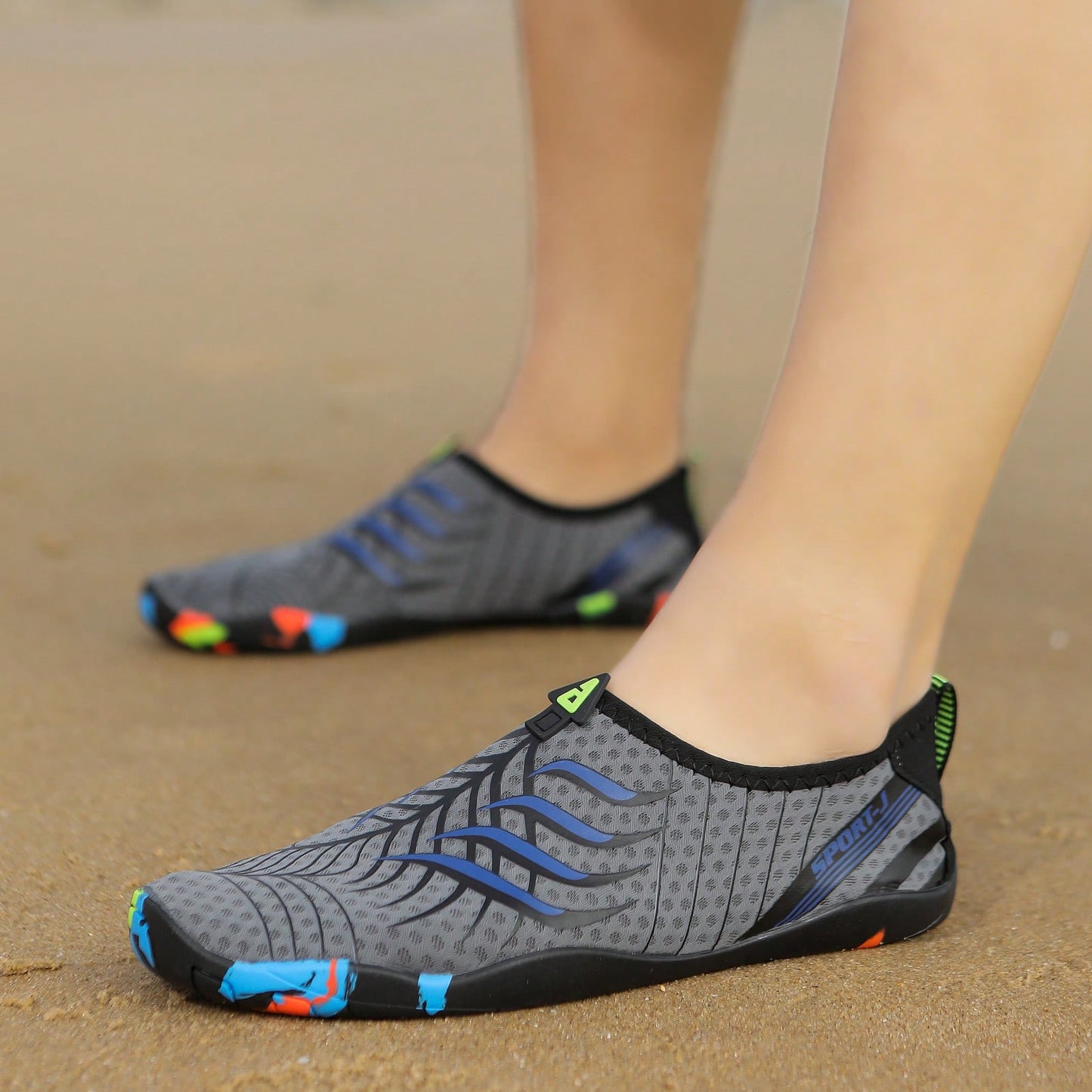 1 Pair Unisex Summer Water Shoes, Men's Slip-On Beach Sandals, Quick-Dry Outdoor Aqua Socks For Beach, Party, Swimming, Diving