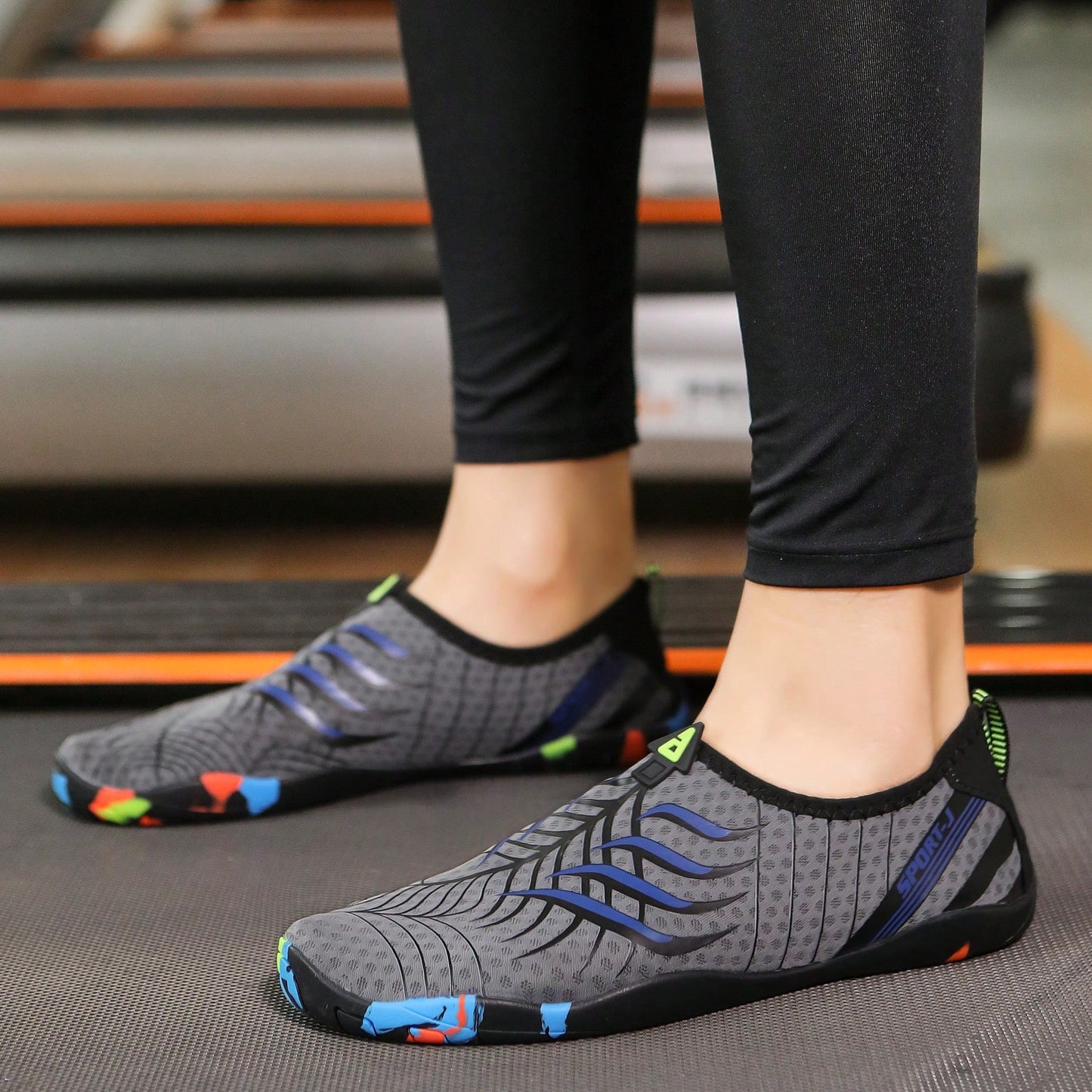 1 Pair Unisex Summer Water Shoes, Men's Slip-On Beach Sandals, Quick-Dry Outdoor Aqua Socks For Beach, Party, Swimming, Diving