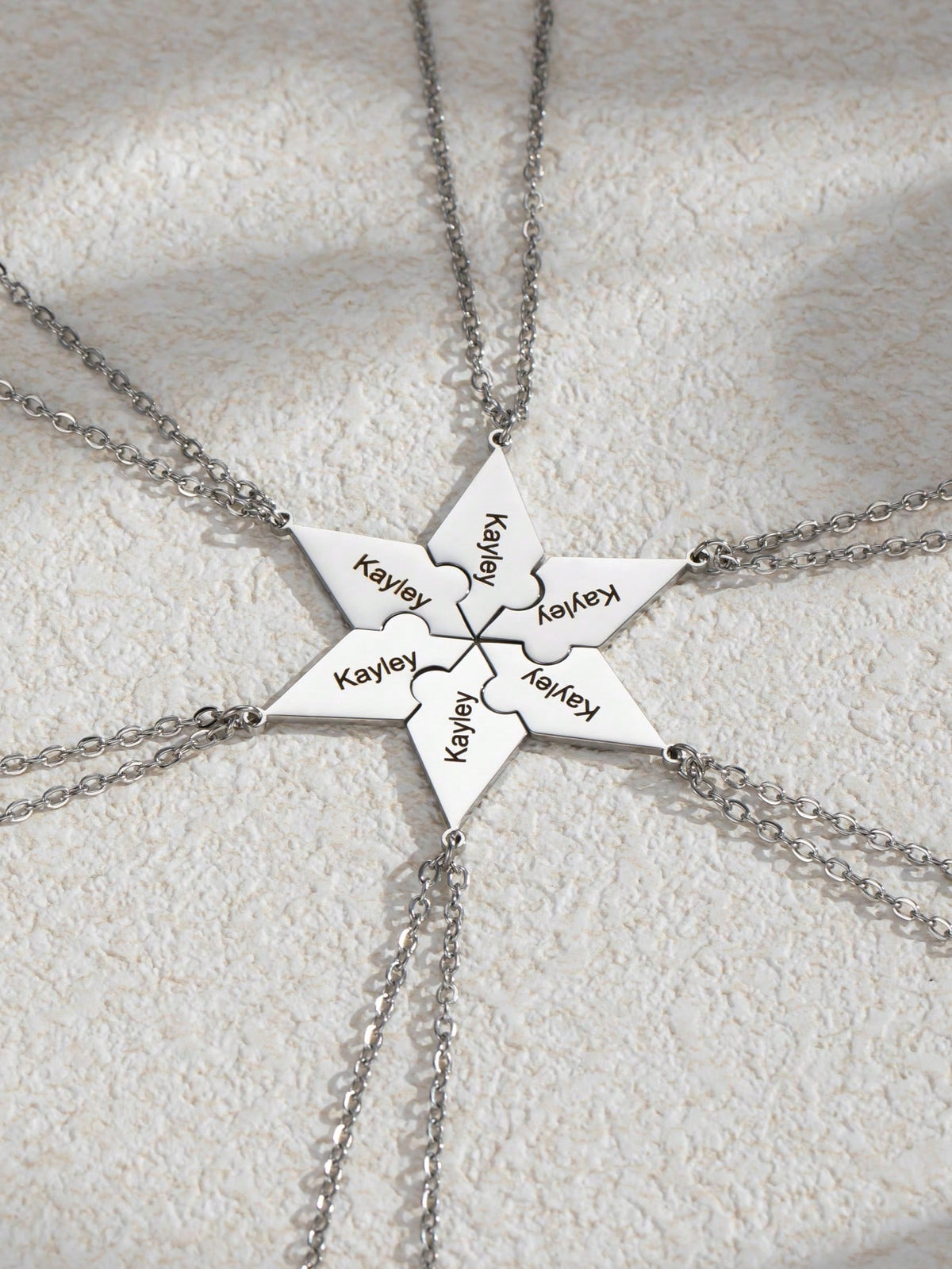 1 Pc Engraved Name Splicing Puzzle Necklace,Personalized Stainless Steel Necklace Puzzle Piece Pendant For BFF,Engraved DIY Multiple Pieces Family Custom Name Puzzle Necklace For Sister Brother,Mother