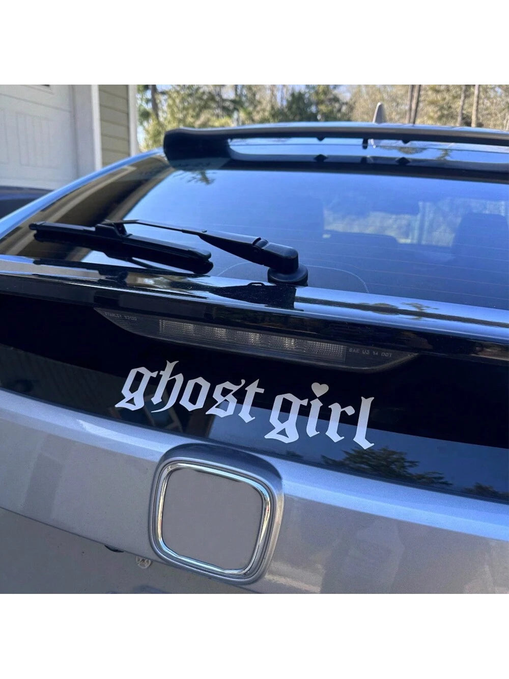 1 Pc Ghost Girl Decal, Vinyl Die-Cut Stickers Suitable For Decorating Car Window, Windshield, Bumper, Motorcycle, Bicycle, Helmet, Easy Peel & Stick