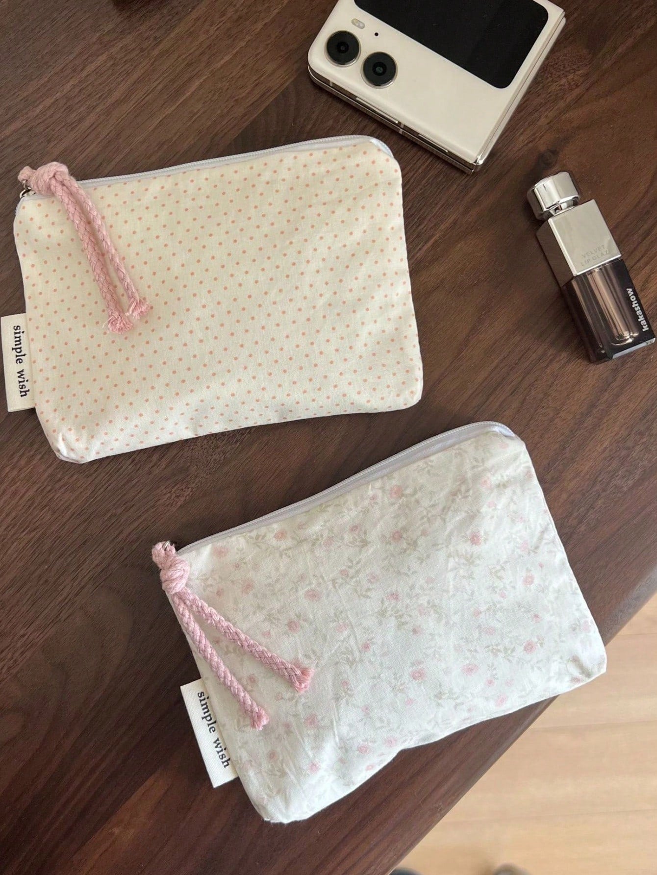1 PC Red Polka Dot Girls Cute Mini Coin Purse Wallet Makeup Cosmetic Skincare Storage Bag With Zipper,For Lip Oil,Sunscreen Cream,Hand Cream,Sanitary Napkin,Daily Commute Travel Cruise Dorm Essentials