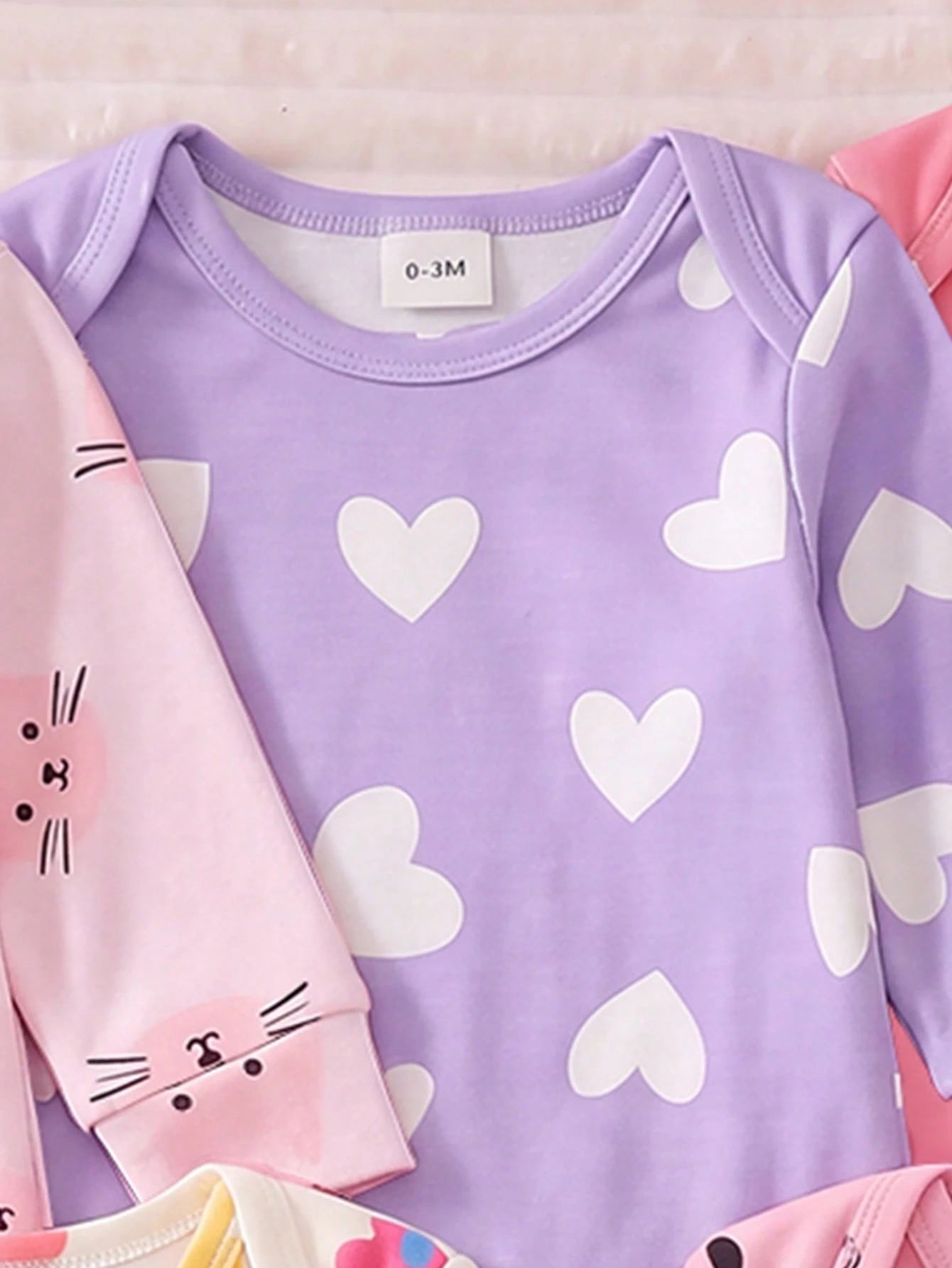 [1 Set Randomly Sent]Newborn Home Bodysuit Pajamas, Colorful Floral, Pink Background Black Heart, Cute Cat, Purple Background White Heart, Pink Background White Star Print Long Sleeve Pajamas, S