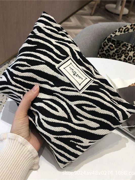 1 Women's Makeup Bag, Portable Zebra Pattern Makeup Bag, Travel Toiletries Zipper Storage Bag, Makeup Brush Bag, Makeup Bag, Travel Women's Handbag (Black, Zebra Color), Autumn Home Decoration Christm