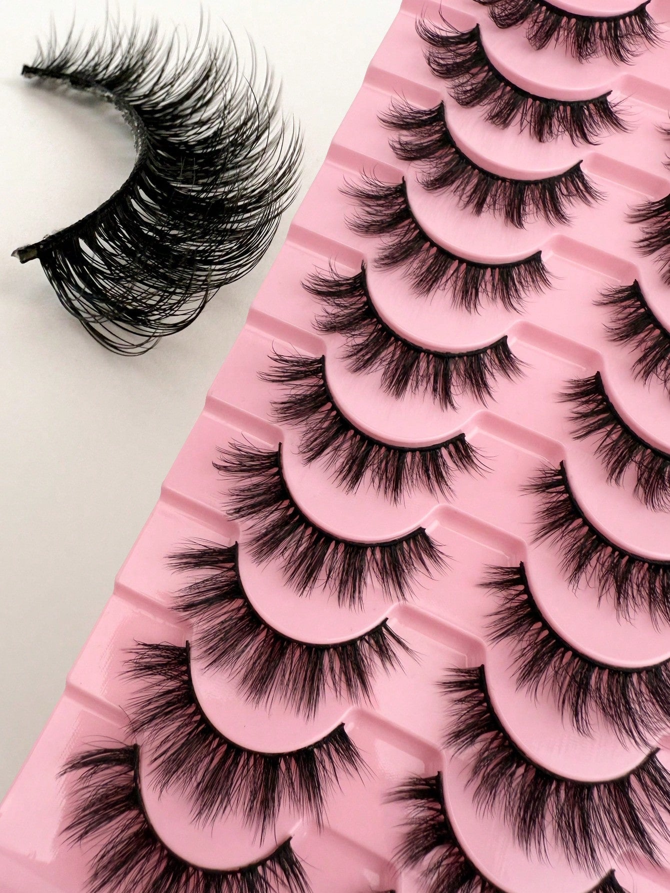 10 Pairs Of Natural False Eyelashes Thick 3D Fluffy Multi-Layer D Curl Russian Style Enlarged False Eyelashes High Curl Dense Whole Piece Eyelash Extension Travel Essential