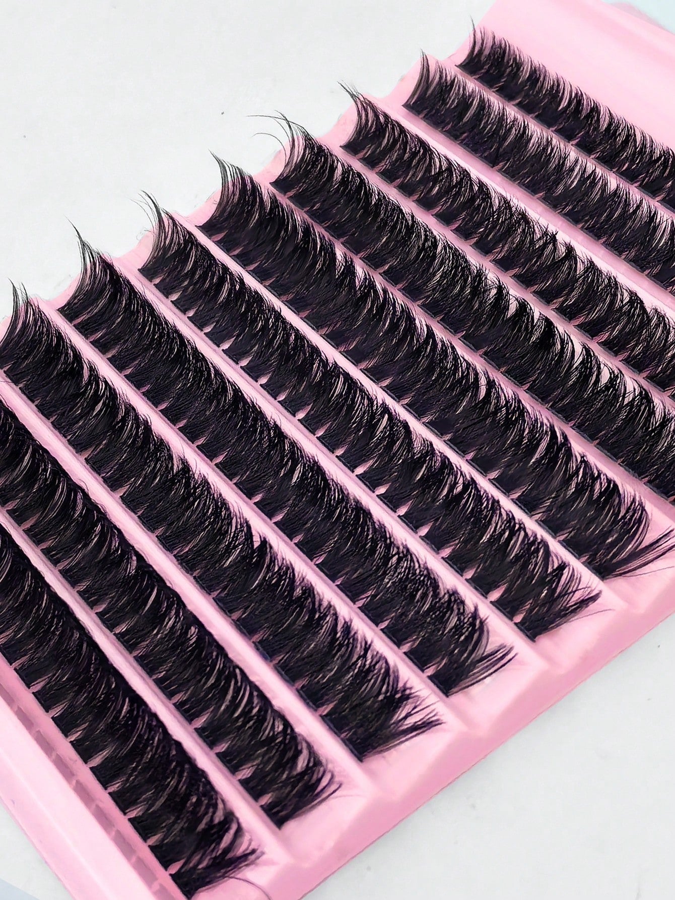 10 Rows 200pcs Individual Cluster Eyelashes 80D Curl 8-16mm DIY Eyelash Extension Kit Natural Thick Fluffy Slim Lightweight Soft Reusable False Eyelashes Suitable For Beginners Home Daily Makeup Weddi