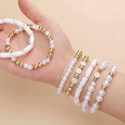 1000pcs DIY Faux Pearl Bracelet Making Kit, Includes Daisy Charms, Acrylic Gold Letter Beads, Alloy Charms, Heart-Shaped Gold Beads, Pastoral Style Women's Jewelry Making Material Pack