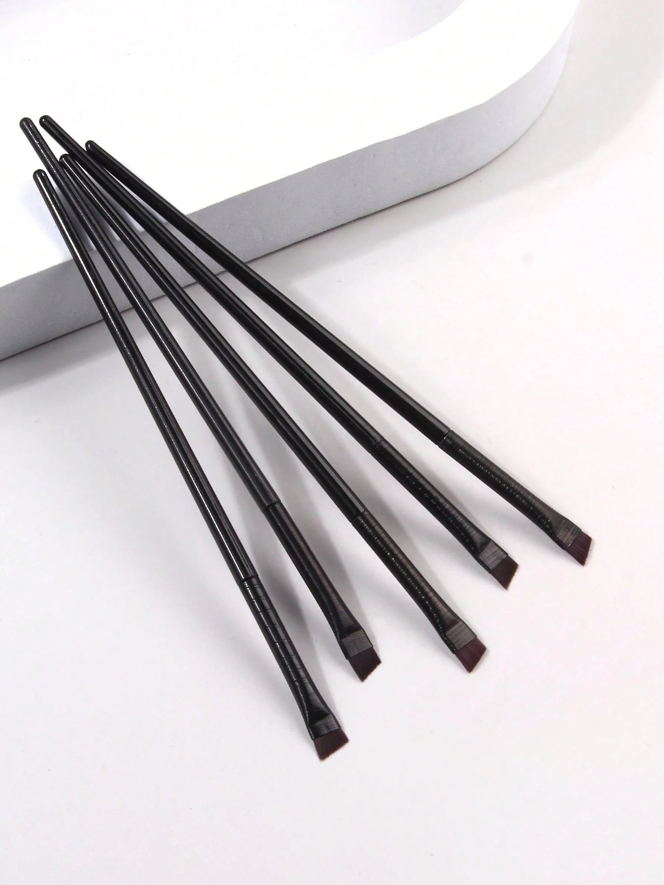12pcs Black Ultra-Fine Knife-Edge Eyeliner Brush, Soft Hair Makeup Brush, Portable Eyebrow Brush, Multi-Functional Lying Silkworm Brush Has Always Been A Versatile Makeup Tool.,Eyebrow Brush,Eyeshadow