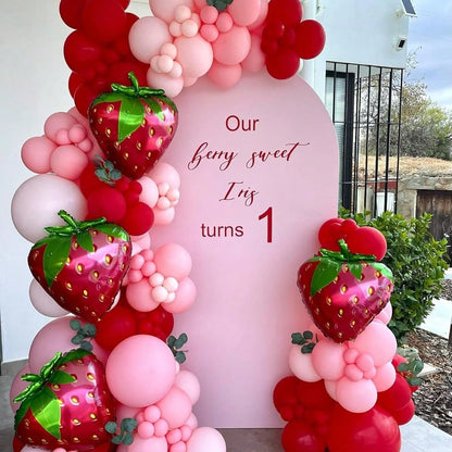 135pcs Strawberry Balloons Garland Arch Kit- Different Size Red And Pink Balloons For Birthday Babyshower Sweet Strawberry Party Decorations