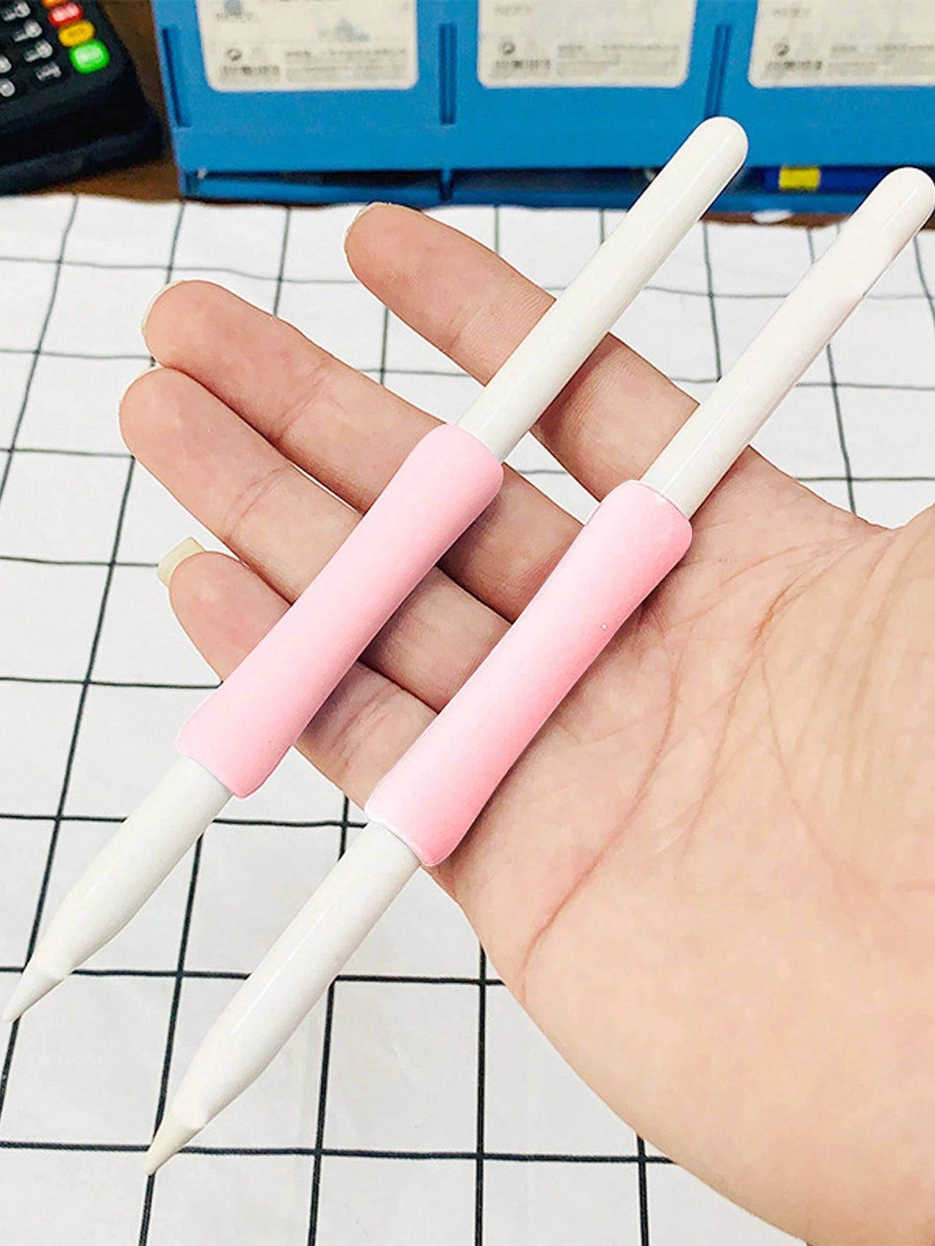1pc/2pcs/4pcs/8pcs Silicone Pen Sleeve Grip, For 1st/2nd Generation Touch Screen Pens, Universal