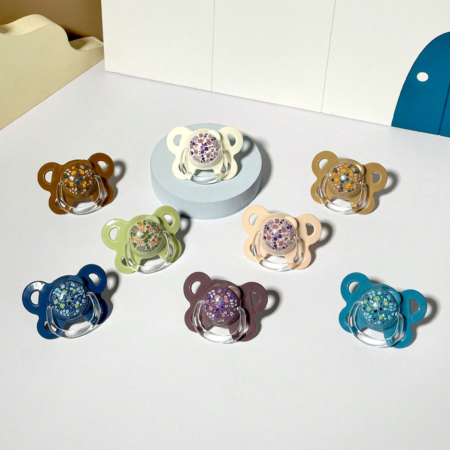 1pc/2pcs Silicone Baby Pacifier With Dust Cover, 100% Silicone Nipple, Orthodontic Infant Pacifier, Newborn Essential, Gentle Care For Baby Skin