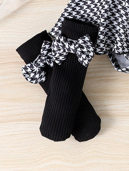 1pc Baby Girl Cute Comfortable Short Sleeve Ribbed Patchwork Romper With Leg Warmers And Headband, Thin Summer