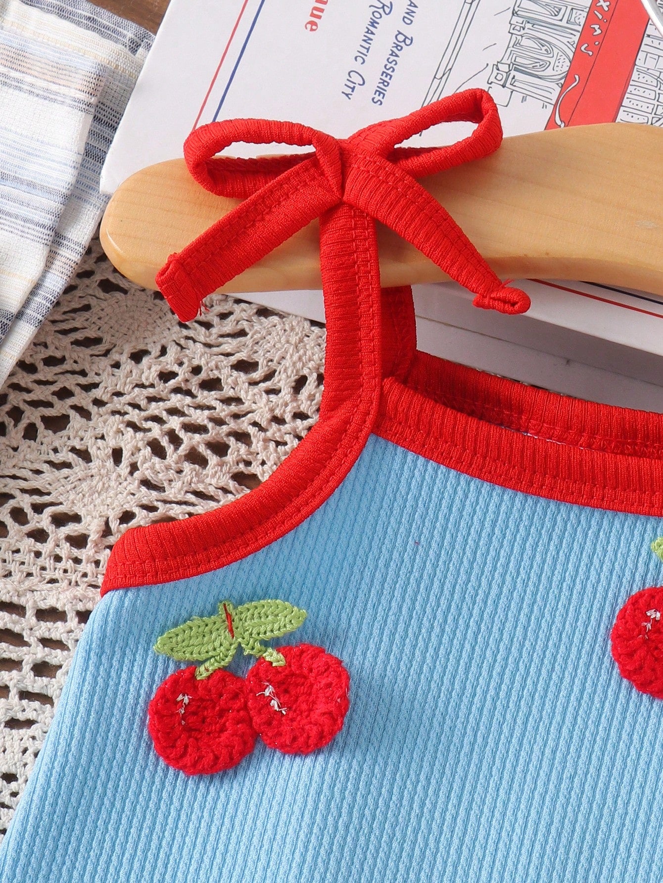 1pc Baby Girl Sweet Cute Contrast Color 3D Cherry Decor Sleeveless Bodysuit, Lightweight Summer, Baby Shower Gift