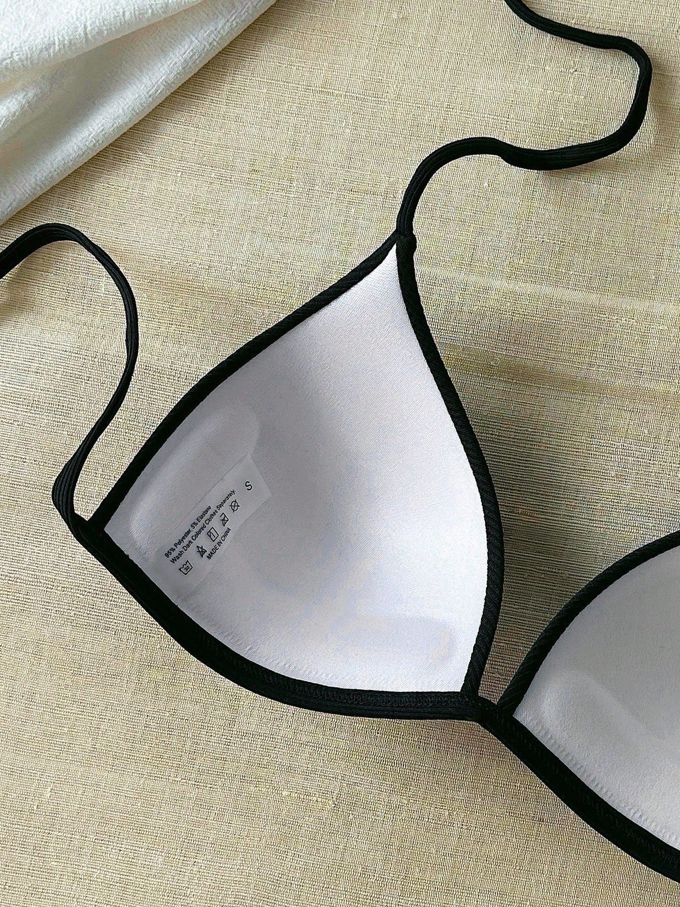 1pc Black Striped Bandeau Bra Crop Top, Versatile Graduation/Independence Day Vacation Beach Summer, Y2K Aesthetic