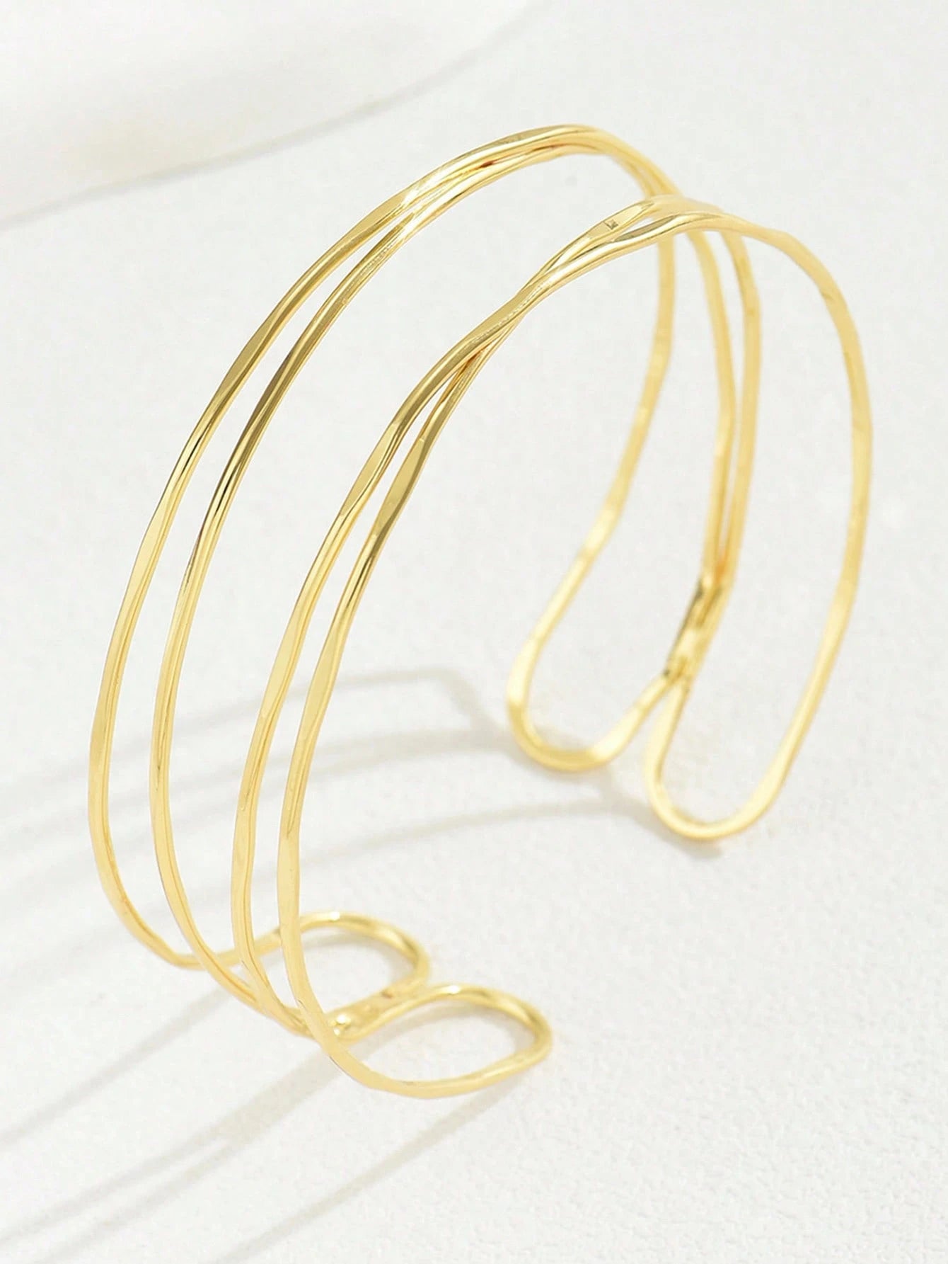 1pc Bohemian Vacation Lava Open Teardrop Cuff Bracelet, Suitable For All Seasons, Halloween, Party, Gift, Daily Wear