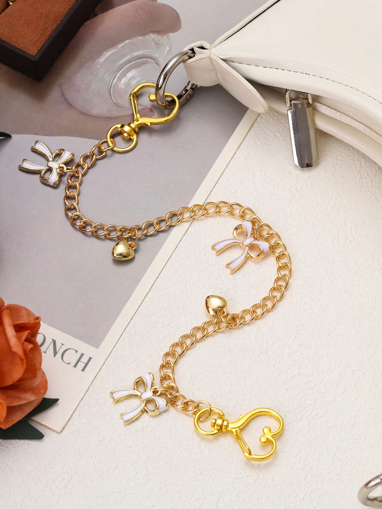 1pc Bow Pattern Handbag Chain Accessory, Gold Bow Pendant Handbag Extension Chain, Decorative And Replaceable Metal Bag Chain, Fashion Pendant, Beach Vacation Style, Bow Y2K Kawaii Chinese Keychain