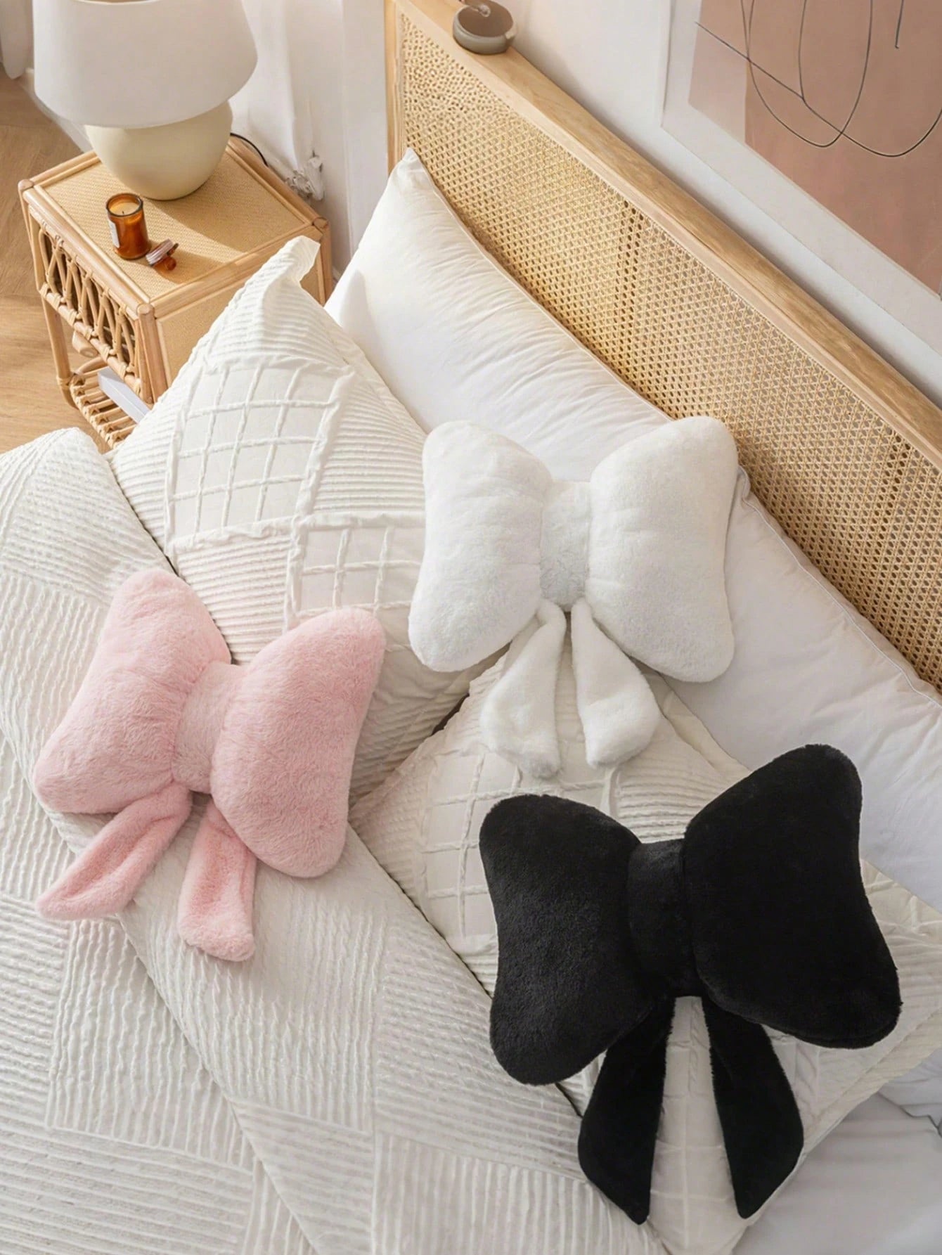 1pc Bowknot Decorative Cute Throw Pillow, Soft Plush Cushion For Bed Sofa Home Decor, Suitable For Sofa Bedroom Living Room, Indoor Decoration, Pillowcase, Wedding, Bedroom Decor, Valentine's Day, Tha