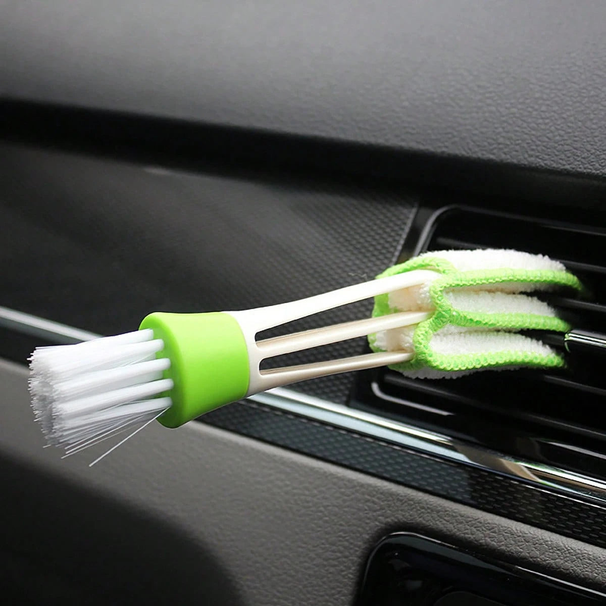 1pc Car Interior Cleaning Brush With Soft Bristles For Cleaning Dust And Debris In Small Gaps And Vents, Versatile Car Cleaning Tool For Dashboard And Air Vent, Automotive Detailing Brush