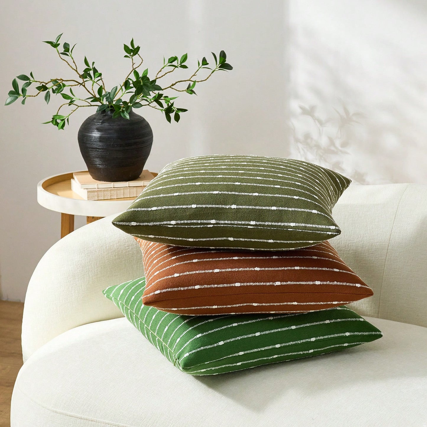 1pc Caramel (Without Filling) Jacquard Velvet Decorative Throw Pillow Cover, Comfortable Modern Striped Textured Cushion Cover Suitable For Sofa, Bedroom, Living Room, Showroom, All Seasons