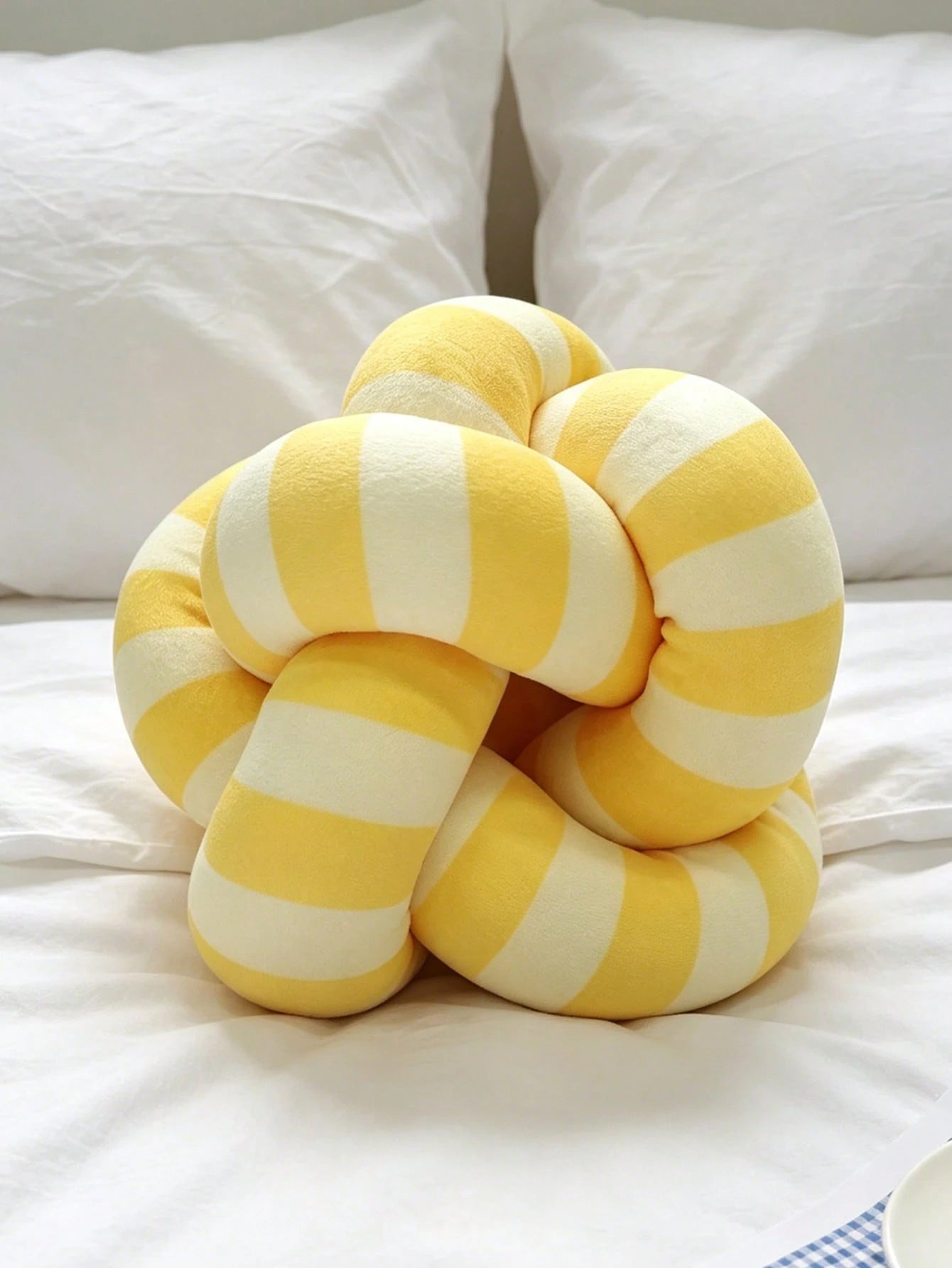 1pc Classic Black & White Striped Knotted Throw Pillow, Minimalist Ins Style Creative Ball Shaped Sofa Cushion, Suitable For Bedroom & Living Room Decor, Handmade Knitted, 3 Size Options