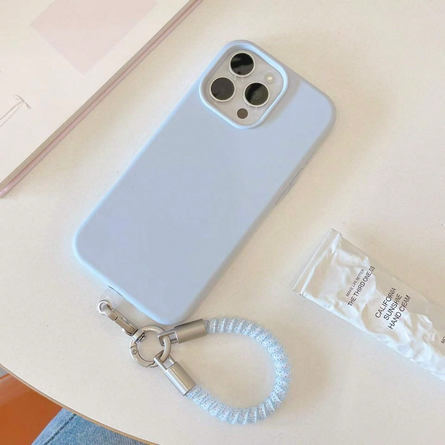 1pc Creative Short Coiled Phone Lanyard Elastic Anti-Loss Anti-Drop Hanging Rope Keychain Earphone Pendant Bag Charm