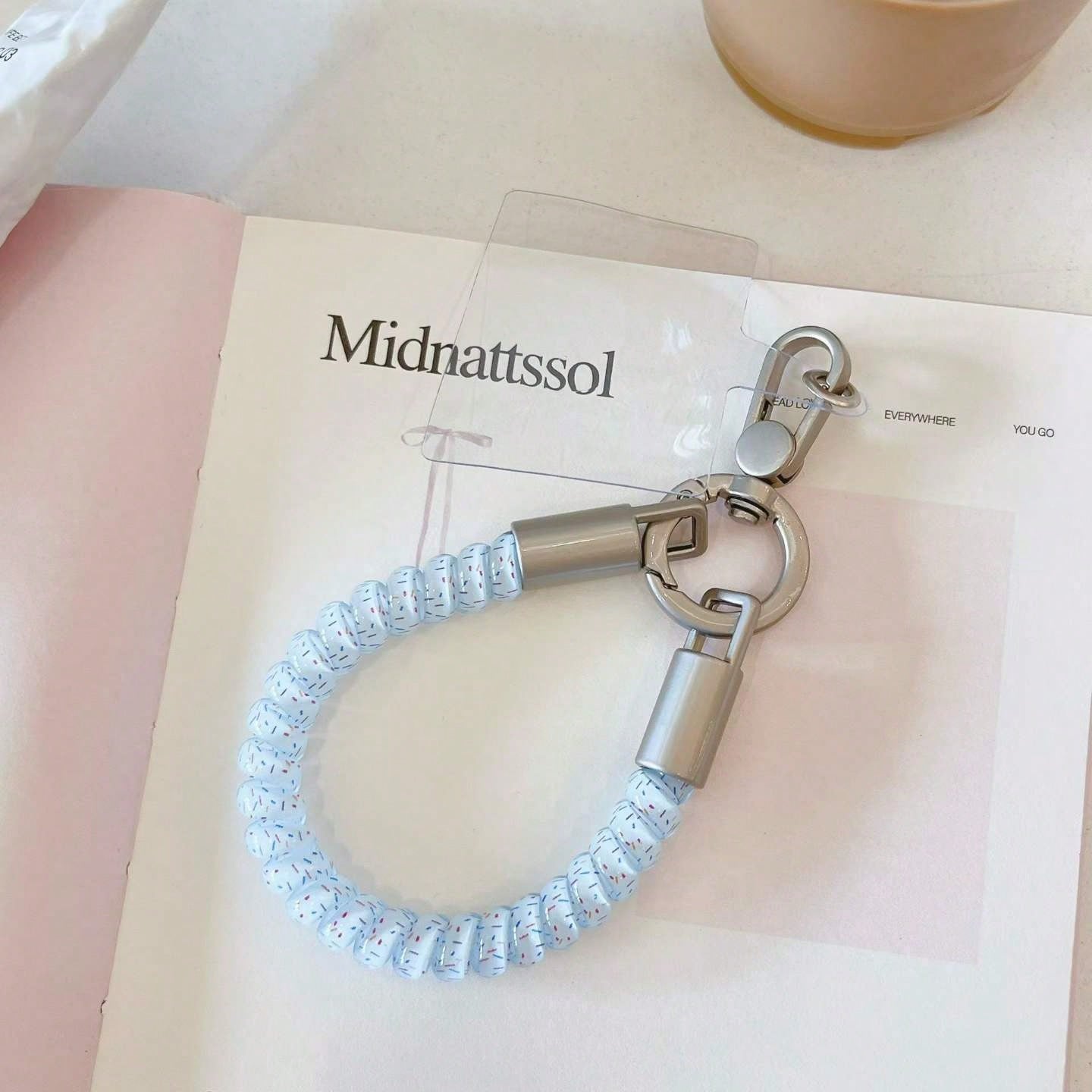 1pc Creative Short Coiled Phone Lanyard Elastic Anti-Loss Anti-Drop Hanging Rope Keychain Earphone Pendant Bag Charm