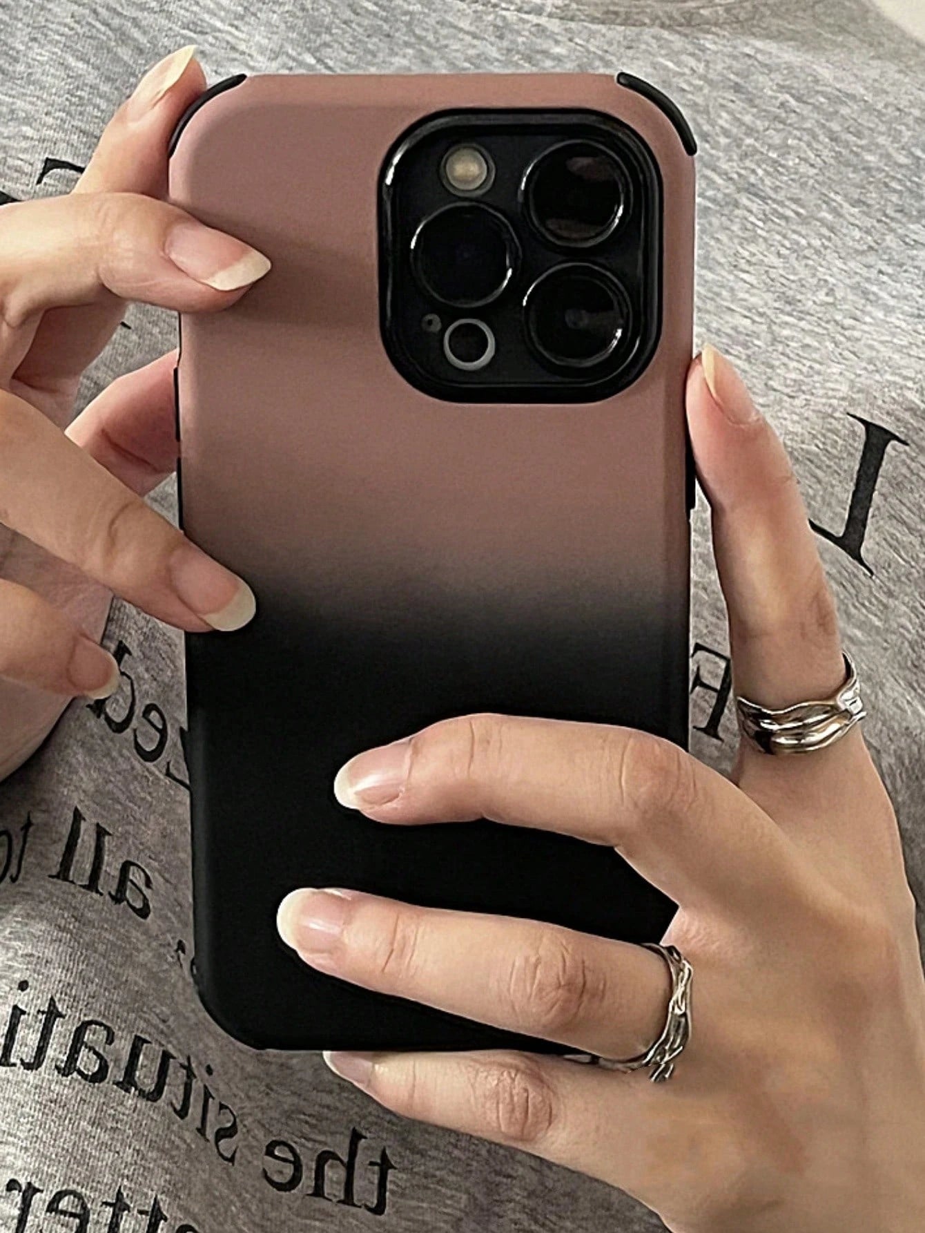 1pc Cute Gradient Color Anti-Drop Phone Case For IPhone 17 Pro Max AIR 16 15 14 13 12 11 Pro Max Plus Skin-Feel Lens Protection Soft Silicone Cover