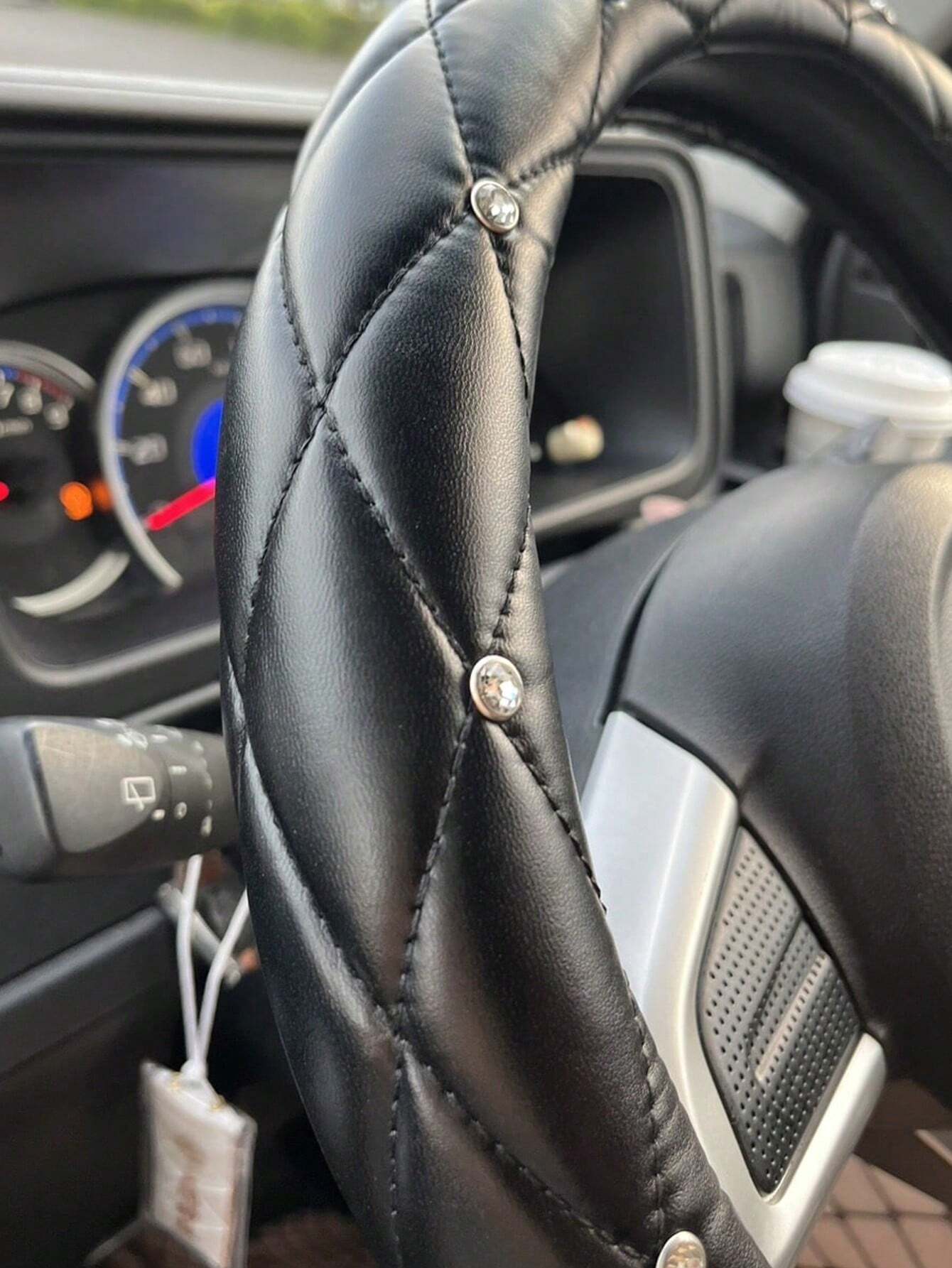 1pc Diamond Leather Shiny Universal Car Steering Wheel Cover 15 Inch- Black & White