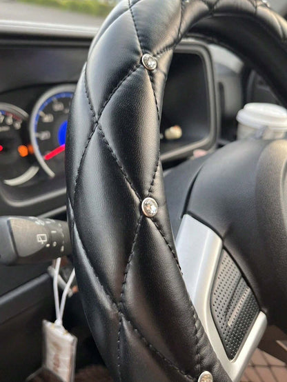 1pc Diamond Leather Shiny Universal Car Steering Wheel Cover 15 Inch- Black & White