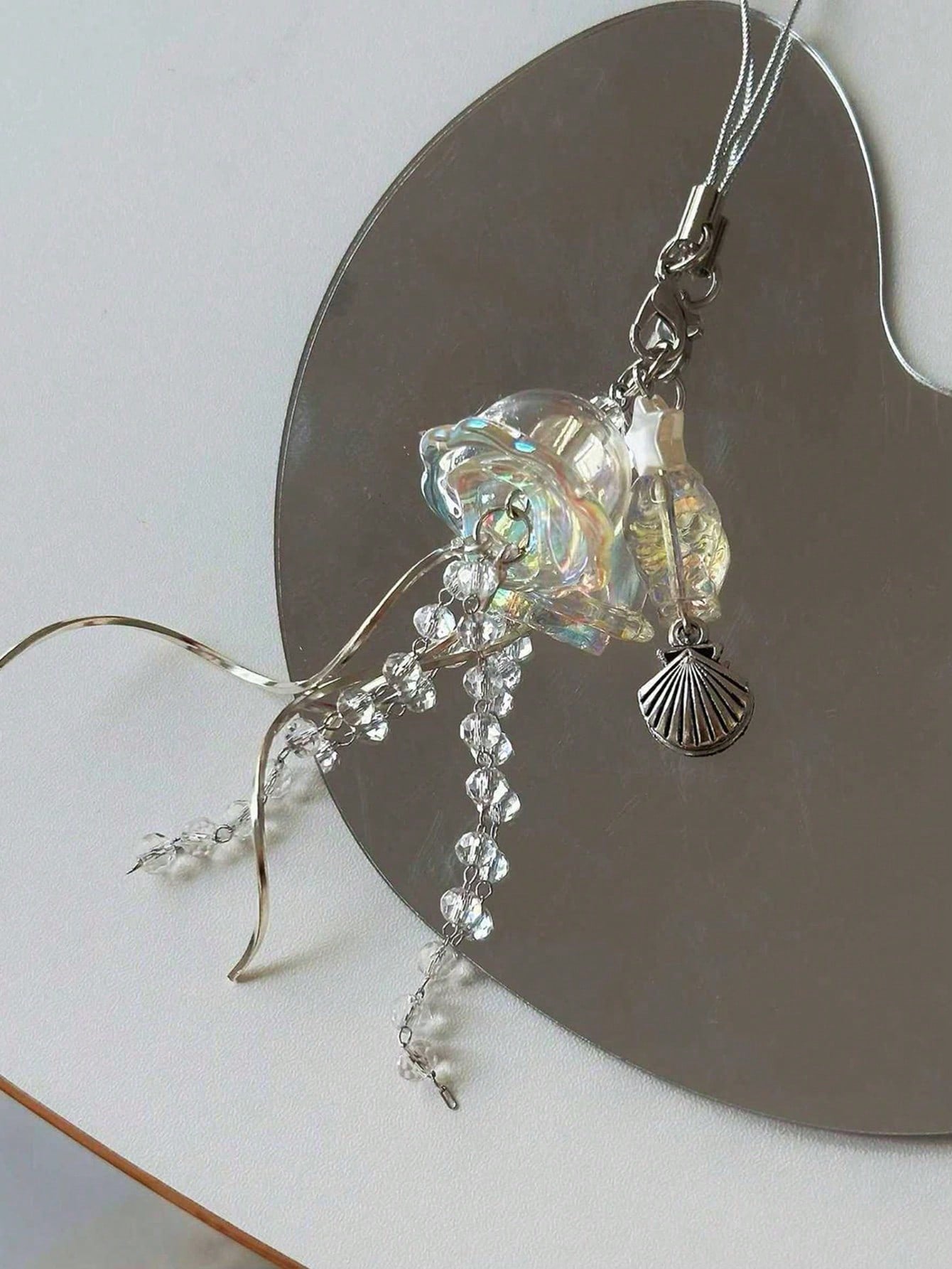 1pc Dream Jellyfish Mobile Phone Chain Crystal Clear Marine Life Keychain Curved Metal Pendant In Style Bag Pendant Phone Lanyard
