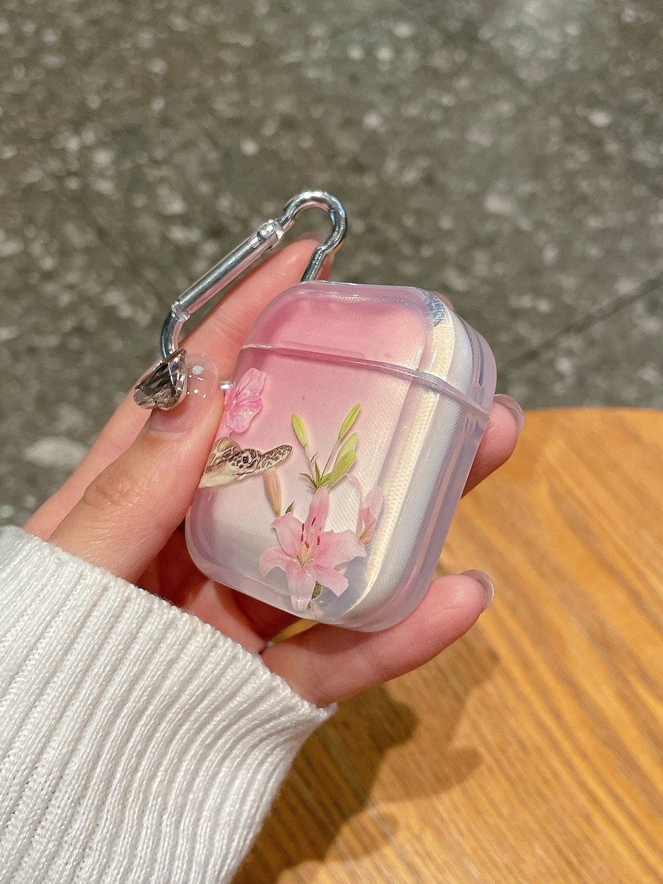 1pc Fresh Lily & Sea Turtle Apple Bluetooth Earphone Case, Transparent Thick Anti-Drop Soft TPU Earphone Cover, With Hanging Hook, Gradient Pink Floral Print, Fits Apple Earphone 1/2/3/Pro/Pro 2 Serie
