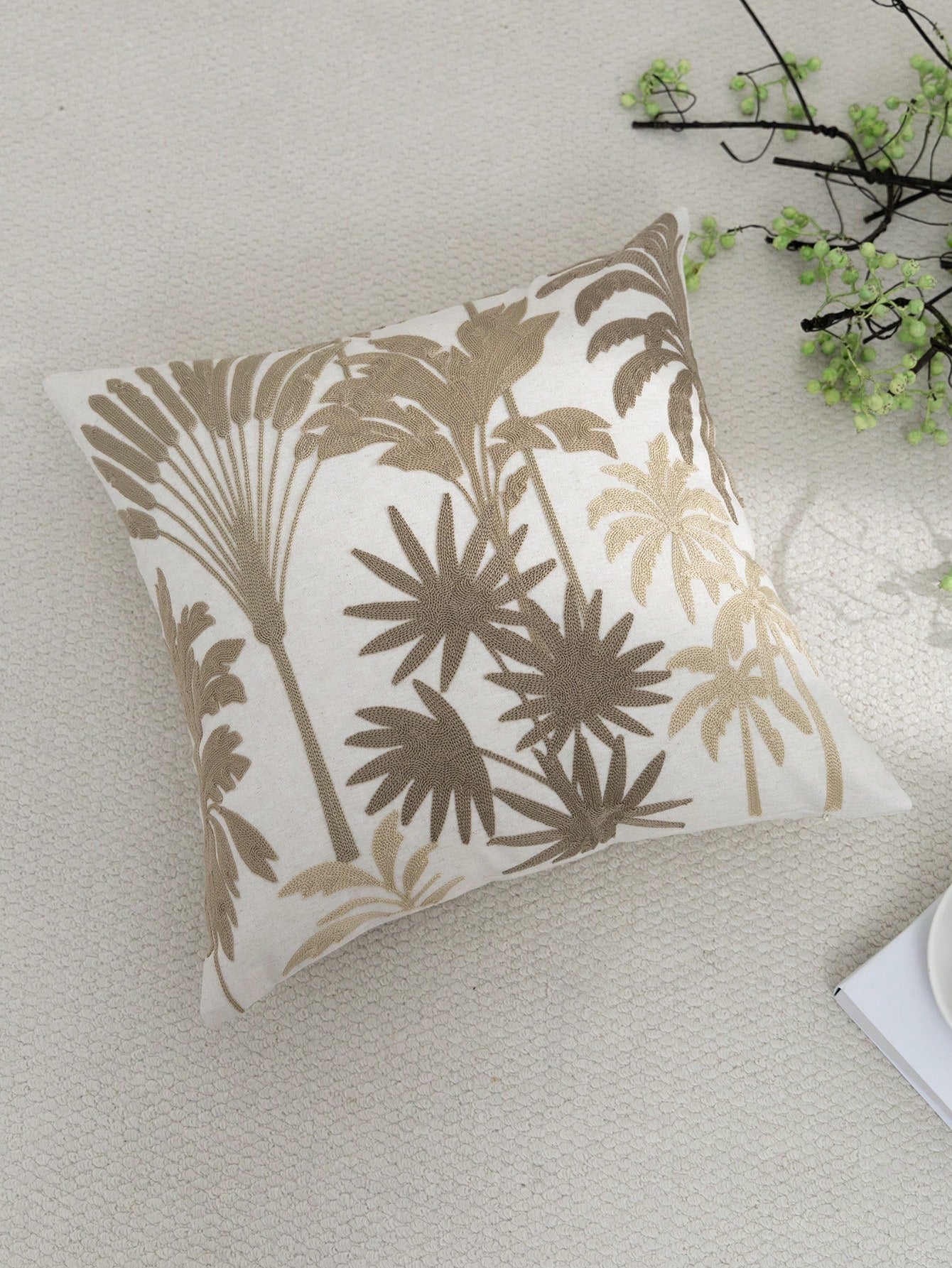 1pc Khaki Tropical Palm Plant Embroidered Pillowcase, Spring/Summer Fresh Plant Leaf Decorative Pillowcase, Suitable For Indoor Decoration, All-Season Pillowcase, Without Insert