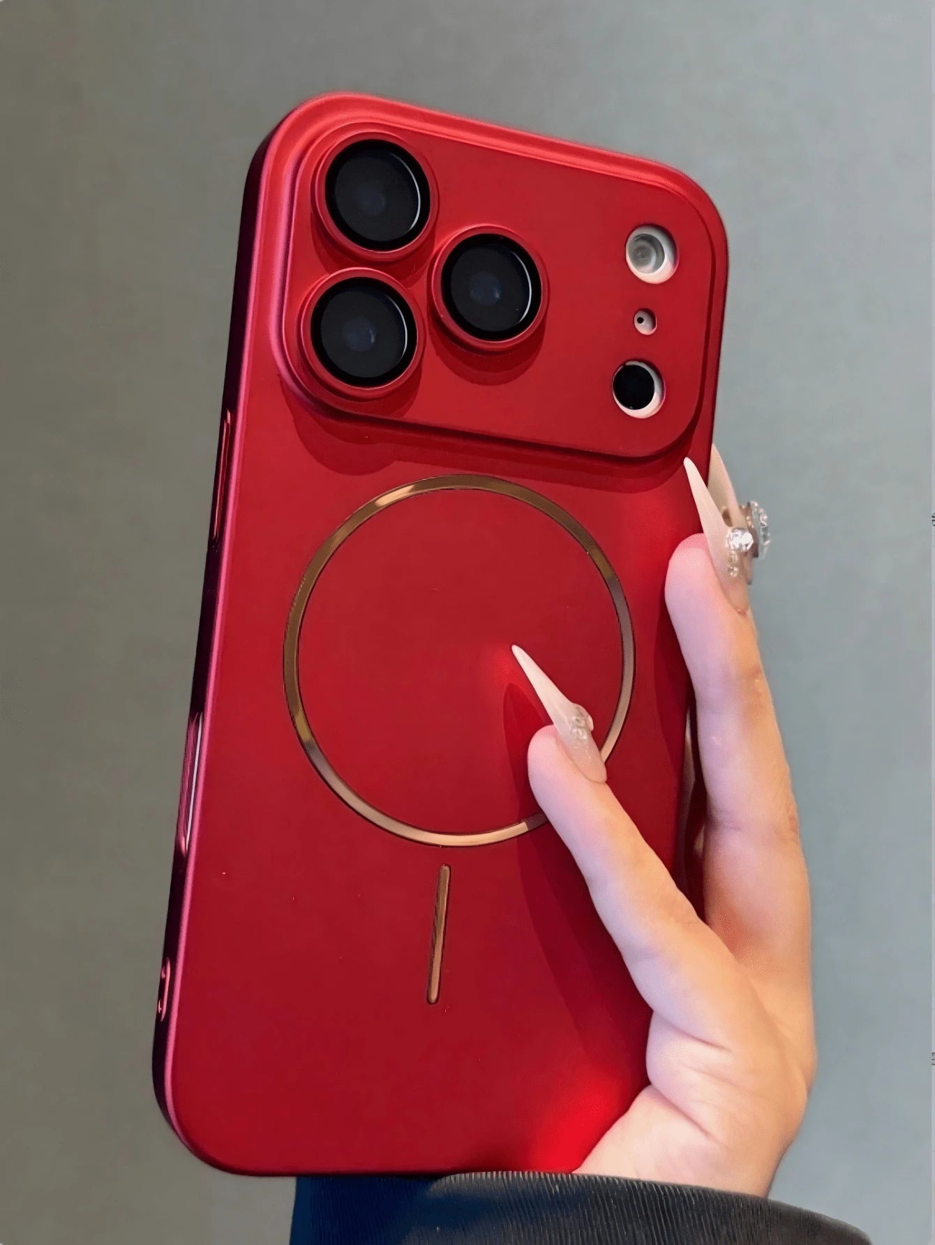 1pc Luxury Metal Paint Camera Protection Electroplated Matte Magnetic Texture Phone Case, Suitable For IPhone 17 Pro Max Air 16 15 14 13 12 Pro Max Plus Wireless Charging