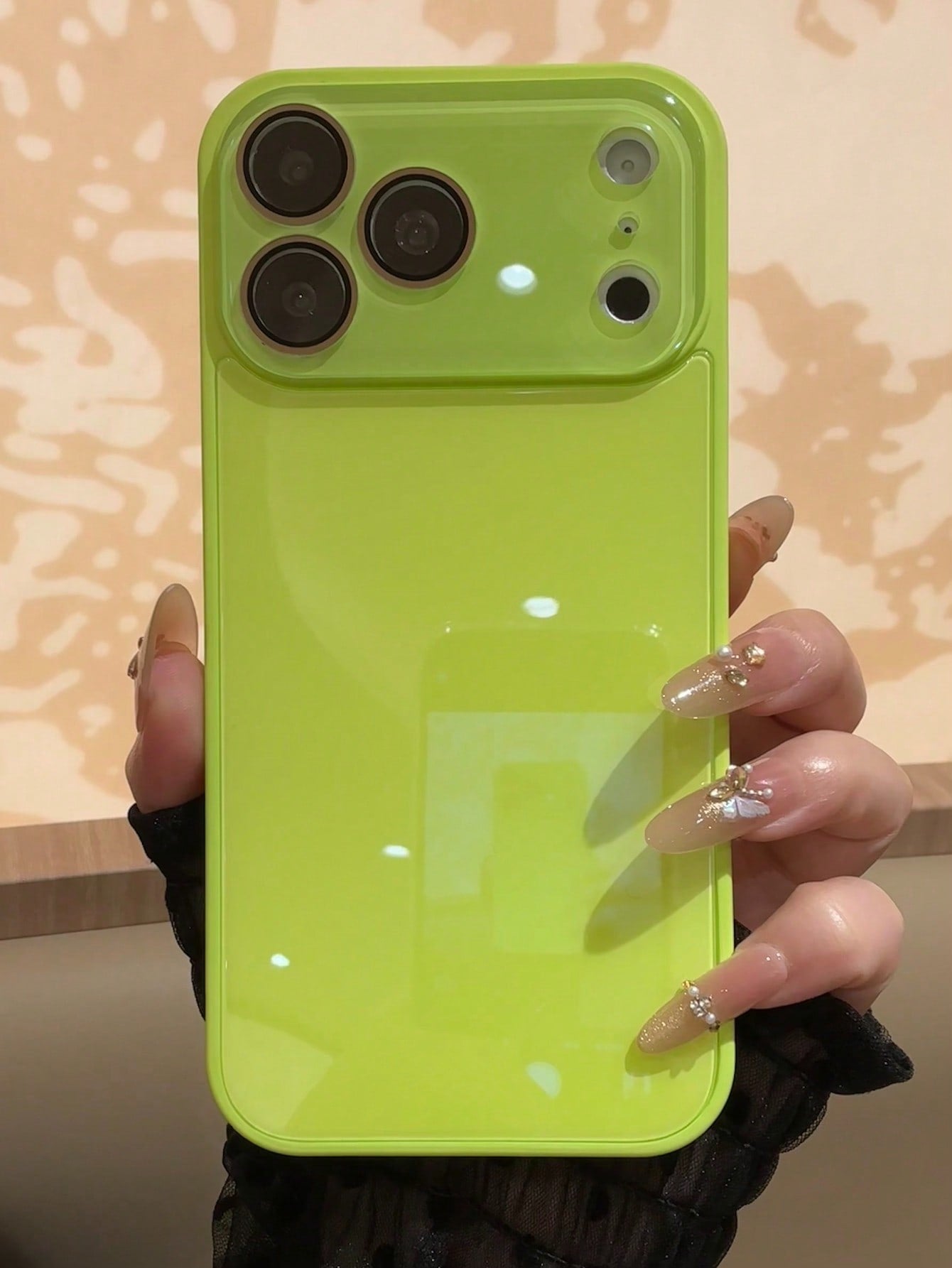 1pc Luxury Metal Paint Camera Protection Electroplated Matte Magnetic Texture Phone Case, Suitable For IPhone 17 Pro Max Air 16 15 14 13 12 Pro Max Plus Wireless Charging