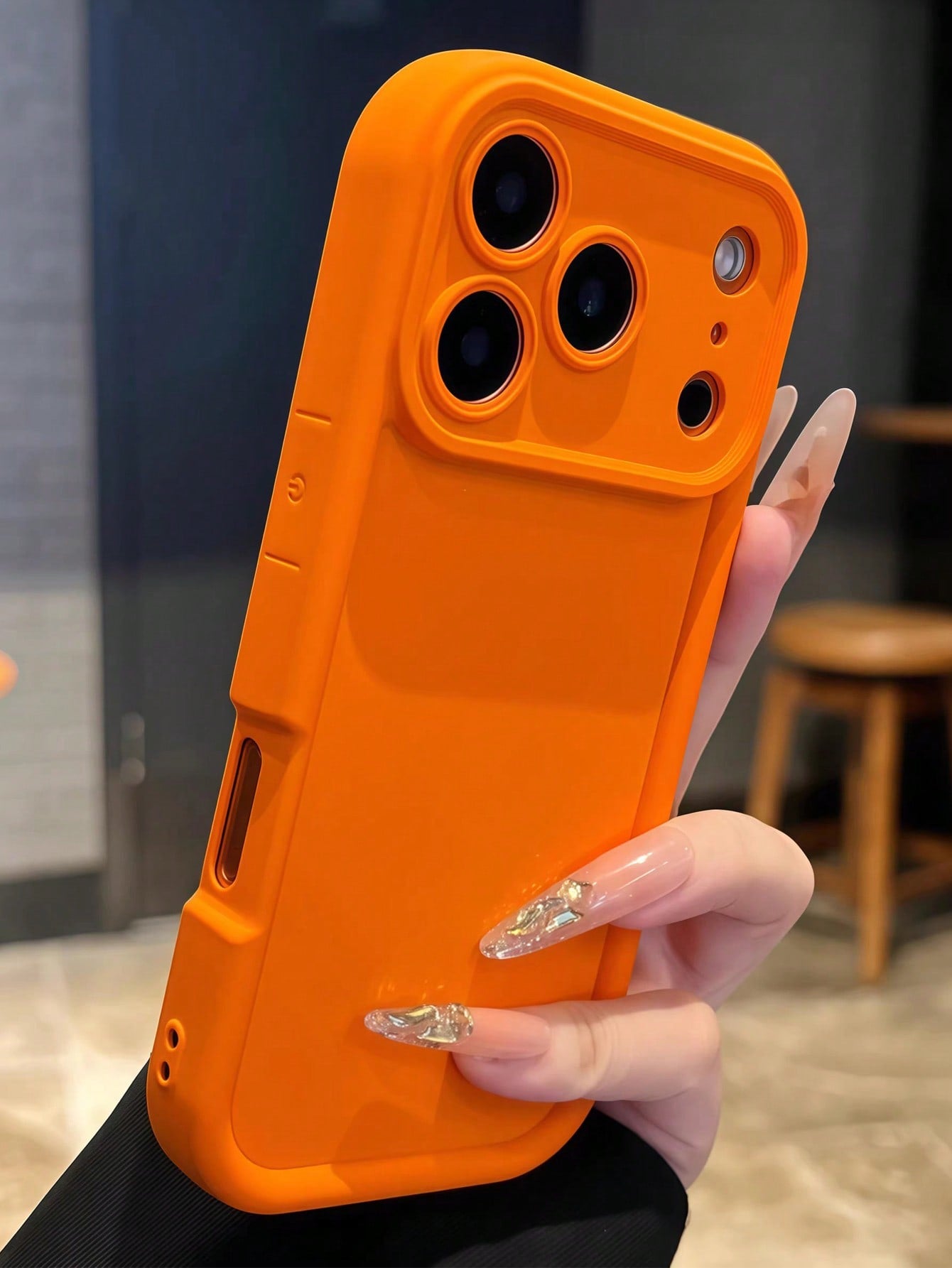 1pc Luxury Metal Paint Camera Protection Electroplated Matte Magnetic Texture Phone Case, Suitable For IPhone 17 Pro Max Air 16 15 14 13 12 Pro Max Plus Wireless Charging