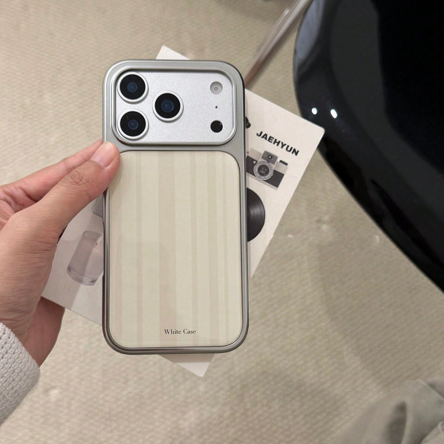 1pc Milk White Thin Vertical Stripe Bottom White Case English Label Print Anti-Drop Soft Glossy Silicone Material Silver Electroplated Large Window Full Coverage No Accessories Phone Case Suitable For