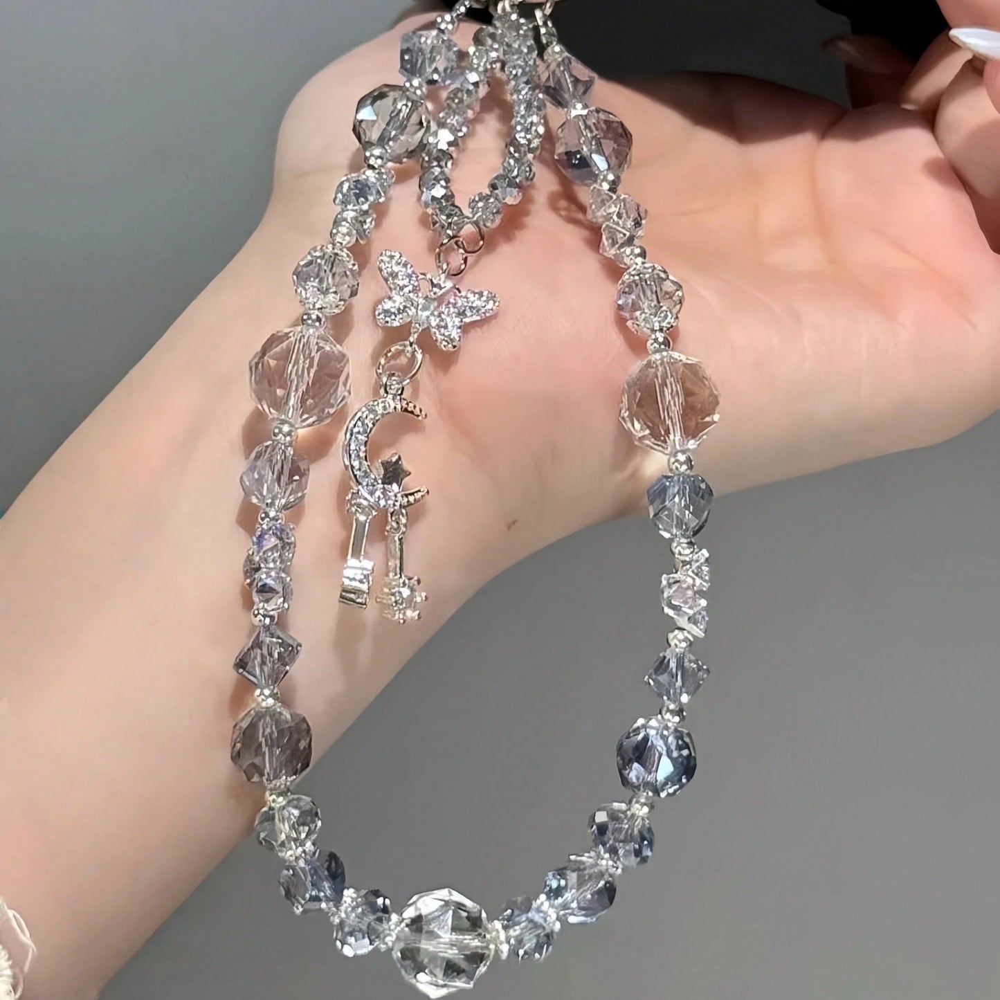 1pc Oversized Crystal Bead Phone Lanyard- Shiny Fairy Style Wrist Strap Phone Charm, Transparent Glossy Luxury Multi-Functional Phone Accessory, Suitable For Most Smartphones