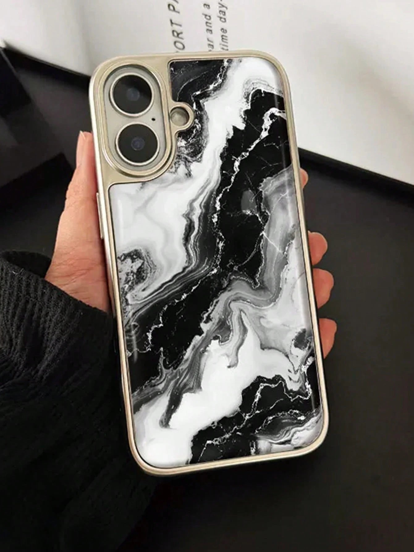 1pc Precise Camera Cutout Electroplated Edge Glossy Back Phone Case Classic Black White Marbling Pattern Anti-Scratch Full Wrap Protective Shell Unisex Daily Cellphone Case Compatible With IPhone 11 1